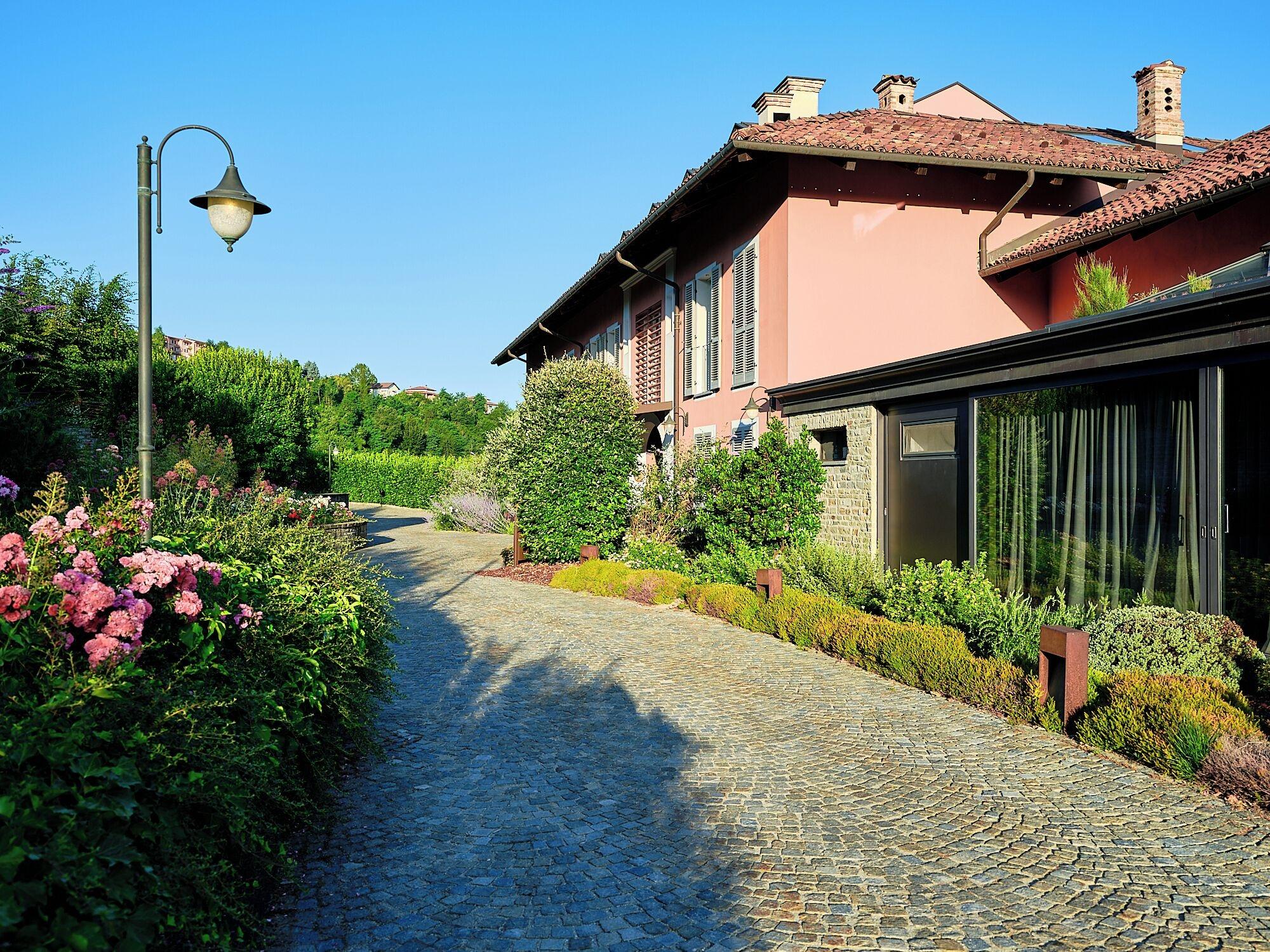Vista Exterior Relais Villa D'Amelia