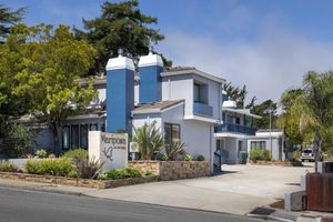 Alojamiento - Mariposa Inn & Suites