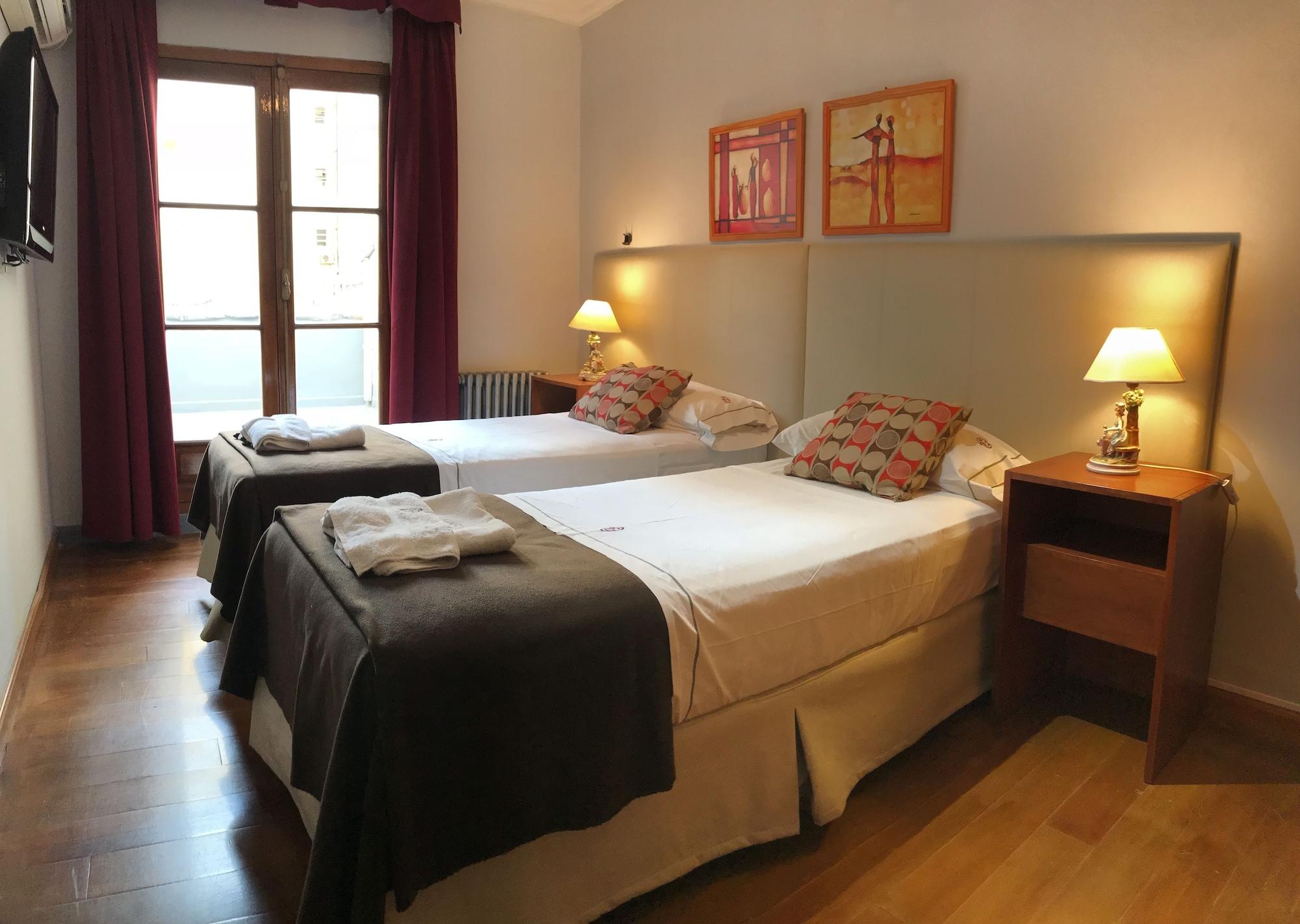 Varios Baires House