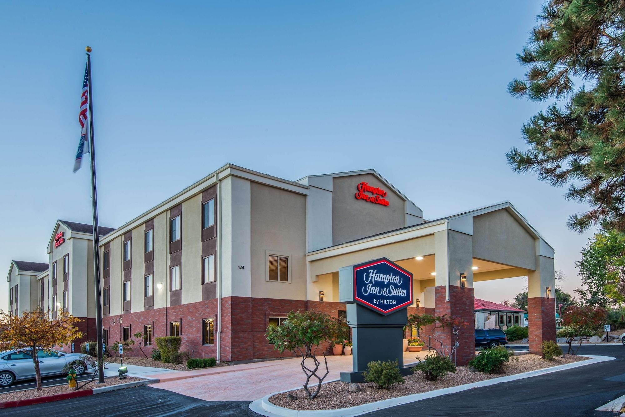 Vista Exterior Hampton Inn & Suites Los Alamos White Rock