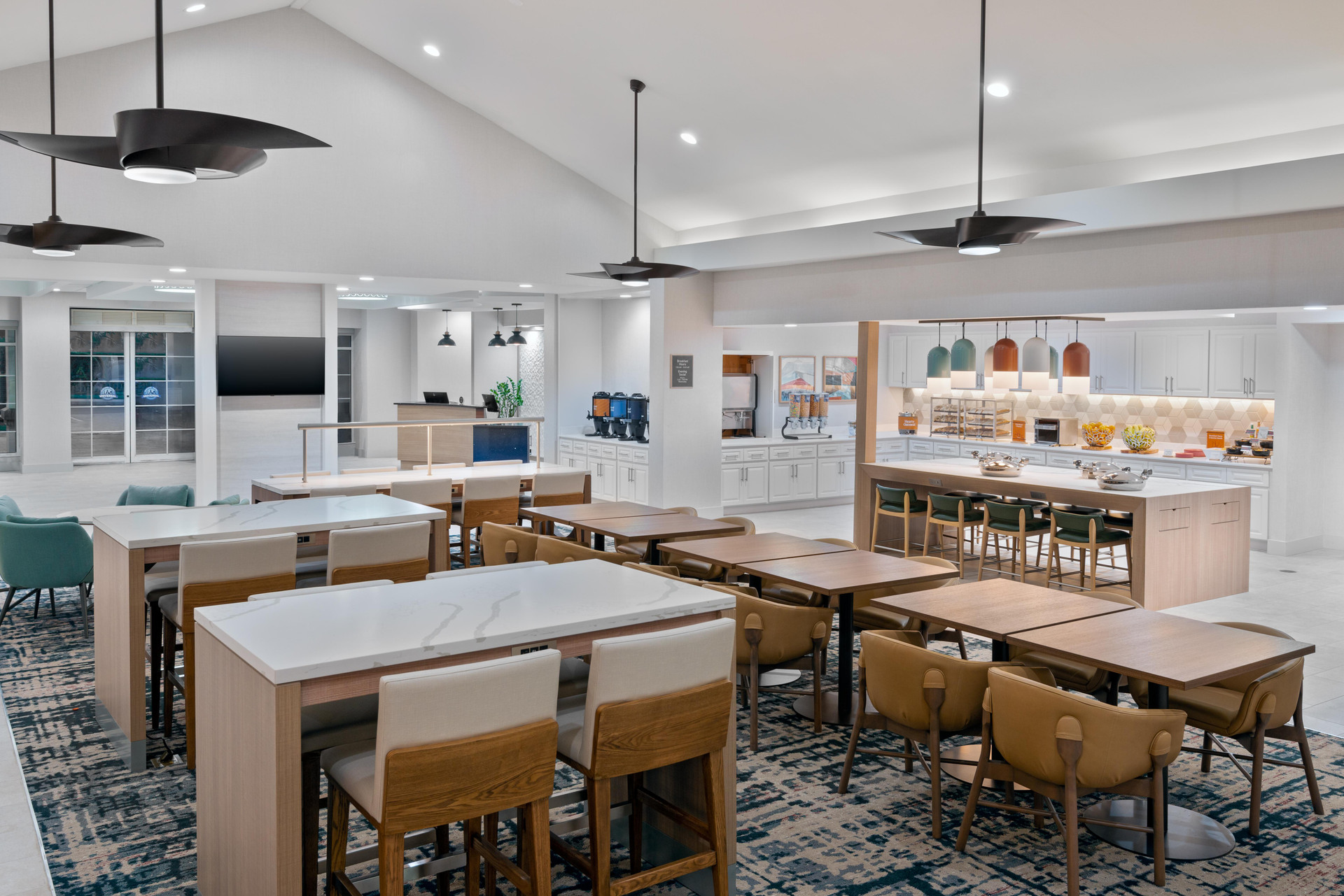 Restaurant Homewood Suites By Hilton Orlando-Nearest Universal Studios