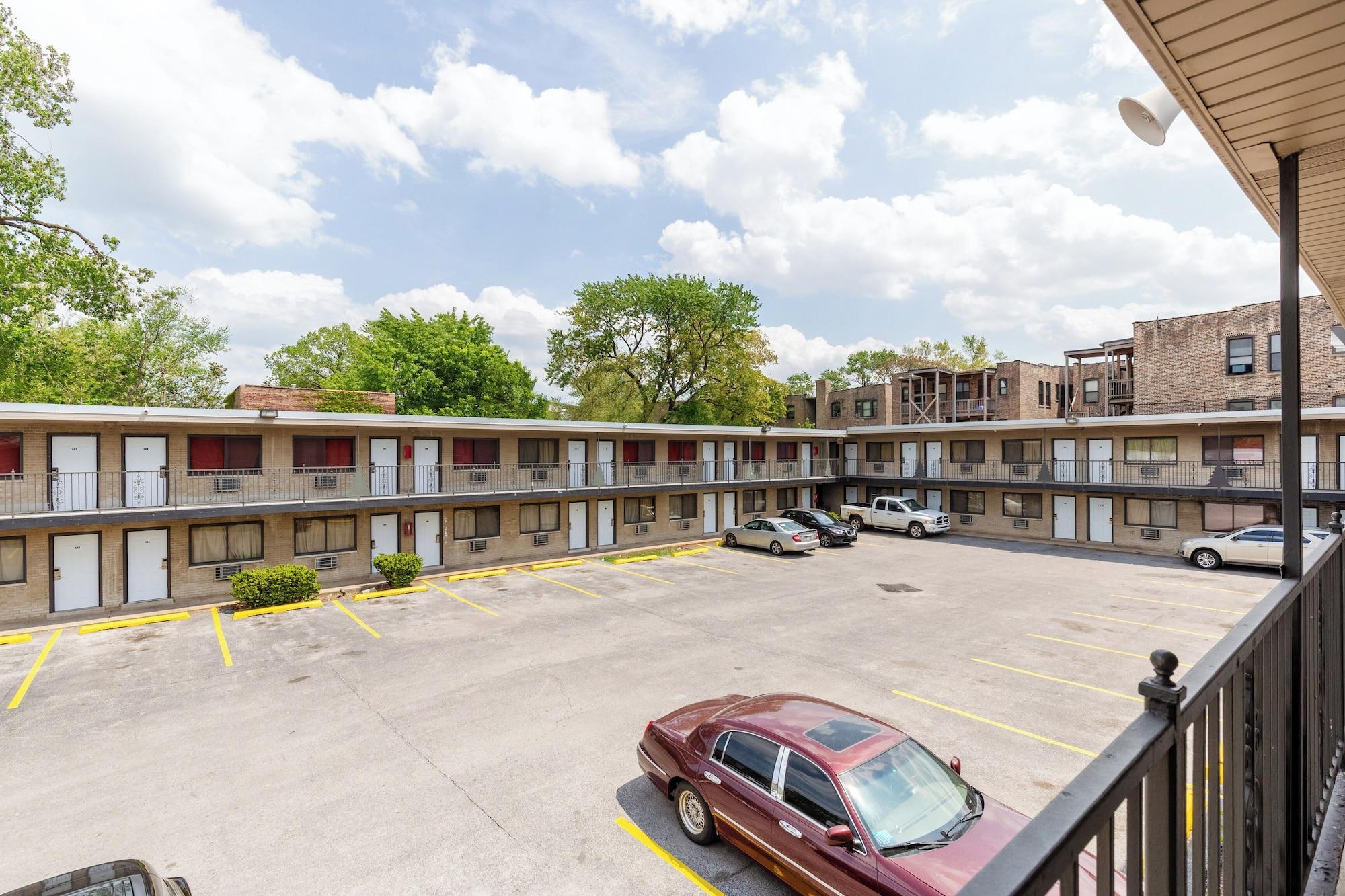 Comodidades do estabelecimento Best Motel By OYO Chicago I-90