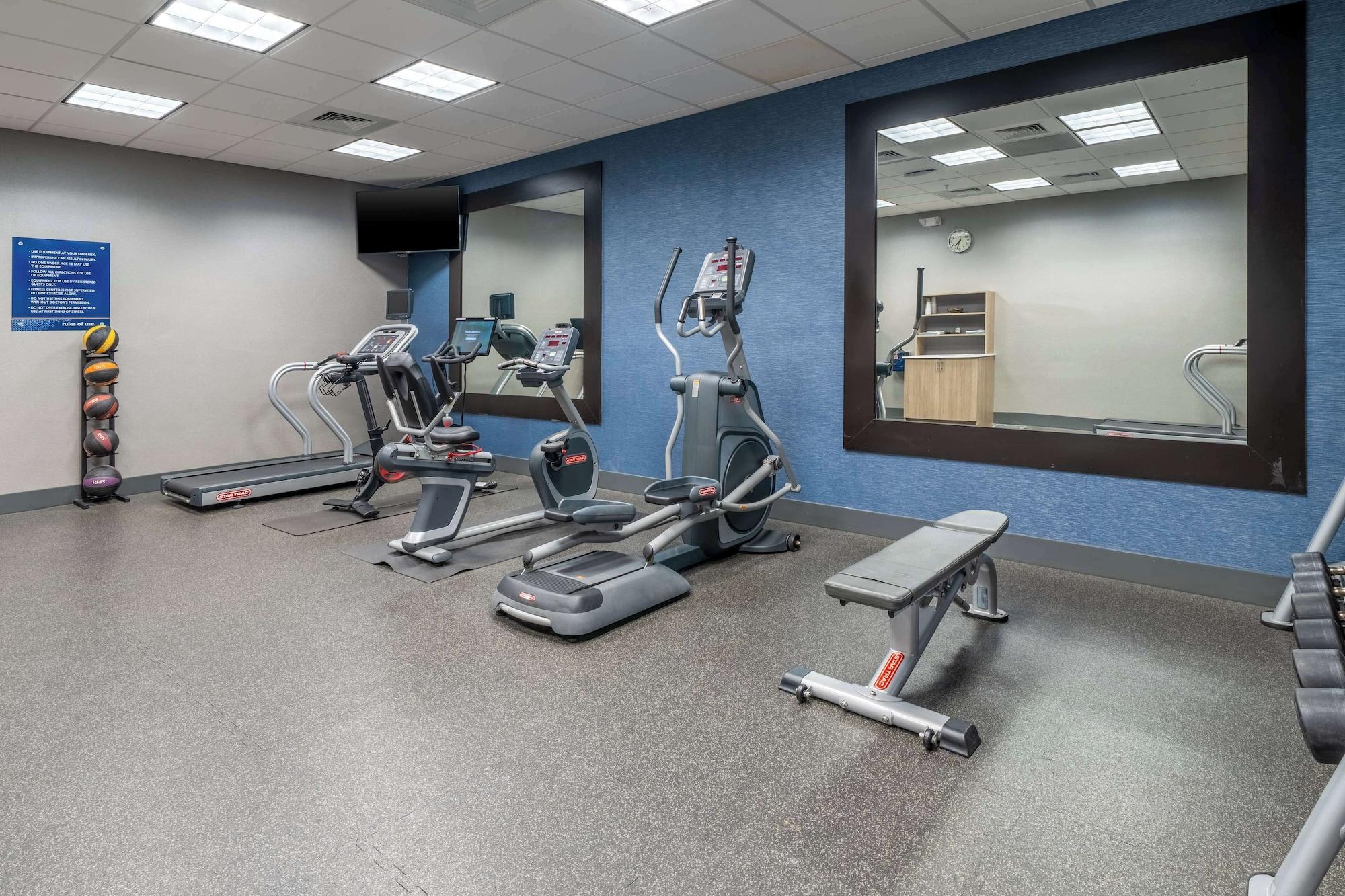 Gimnasio Hampton Inn Dahlgren