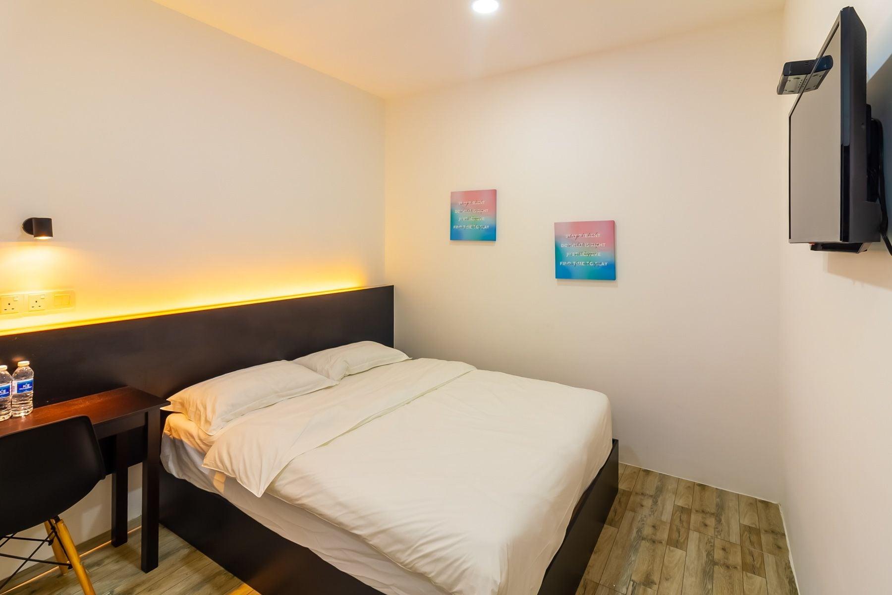 Varios Tambun Warm Hotel