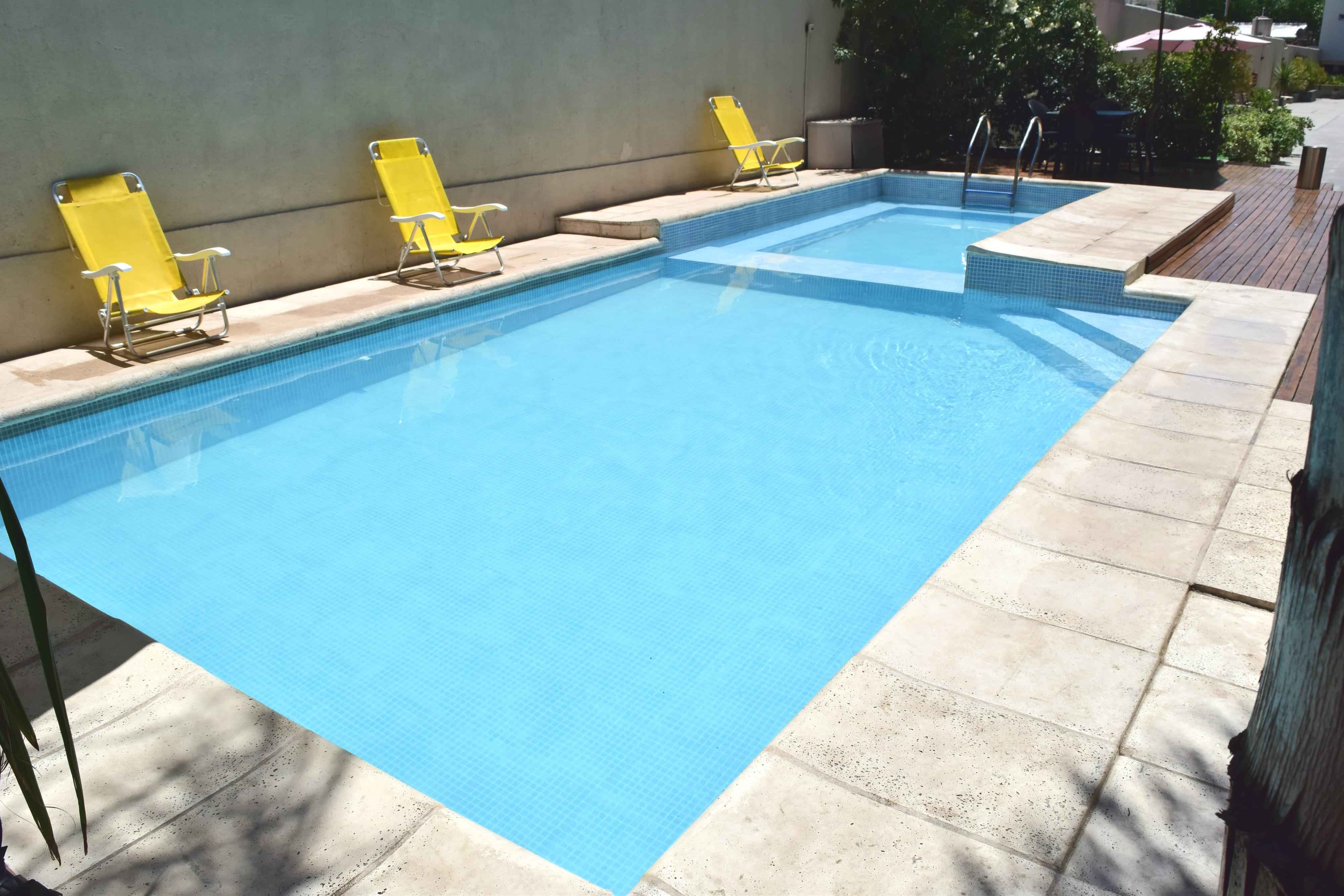 Vista Piscina Soltigua Apart Hotel