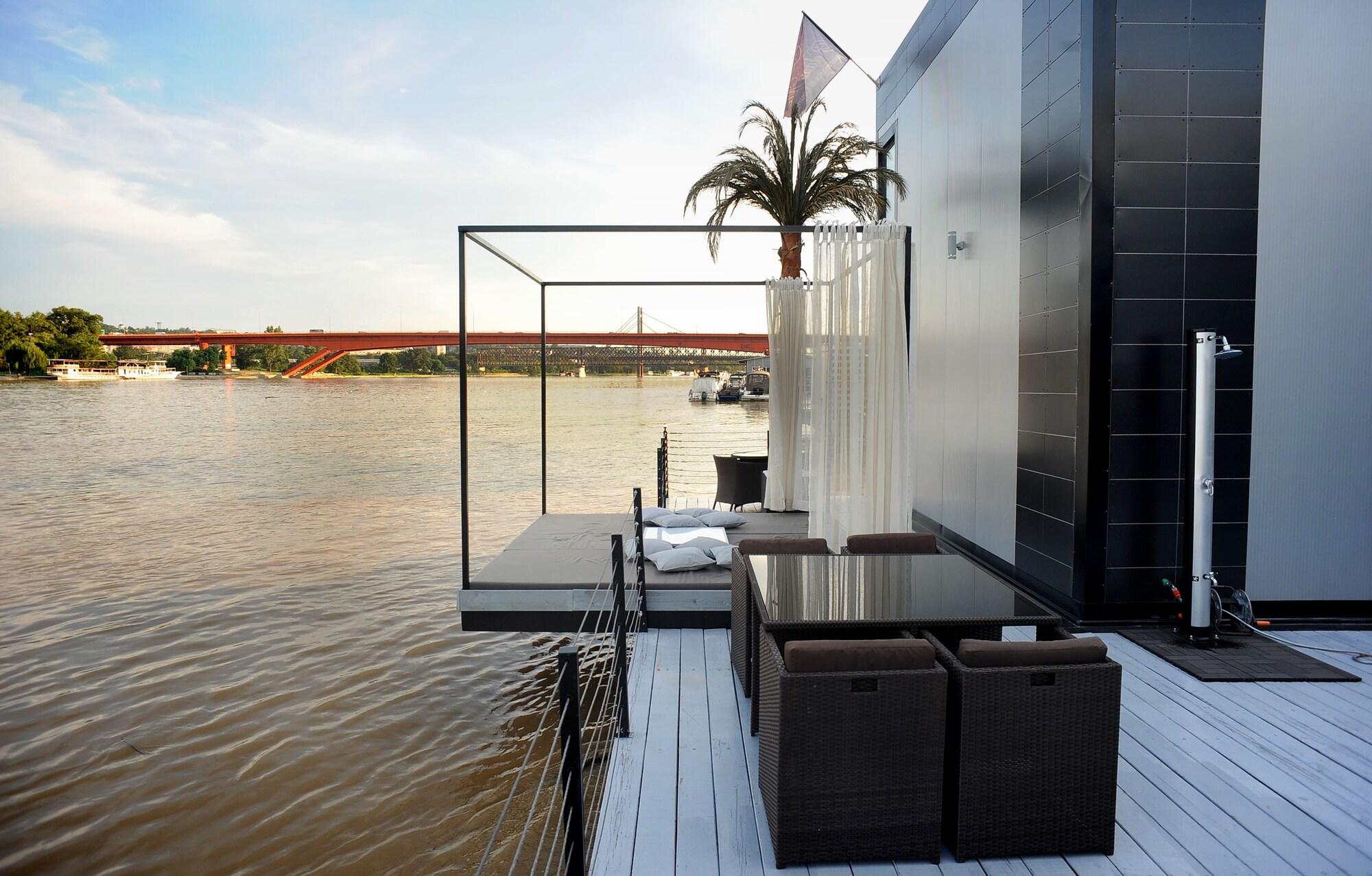 Equipamiento de Habitación B&B Beo-River