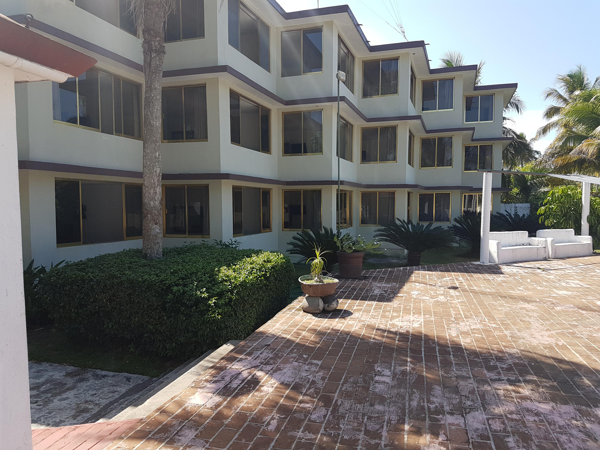 Vista Exterior Hotel el Doral