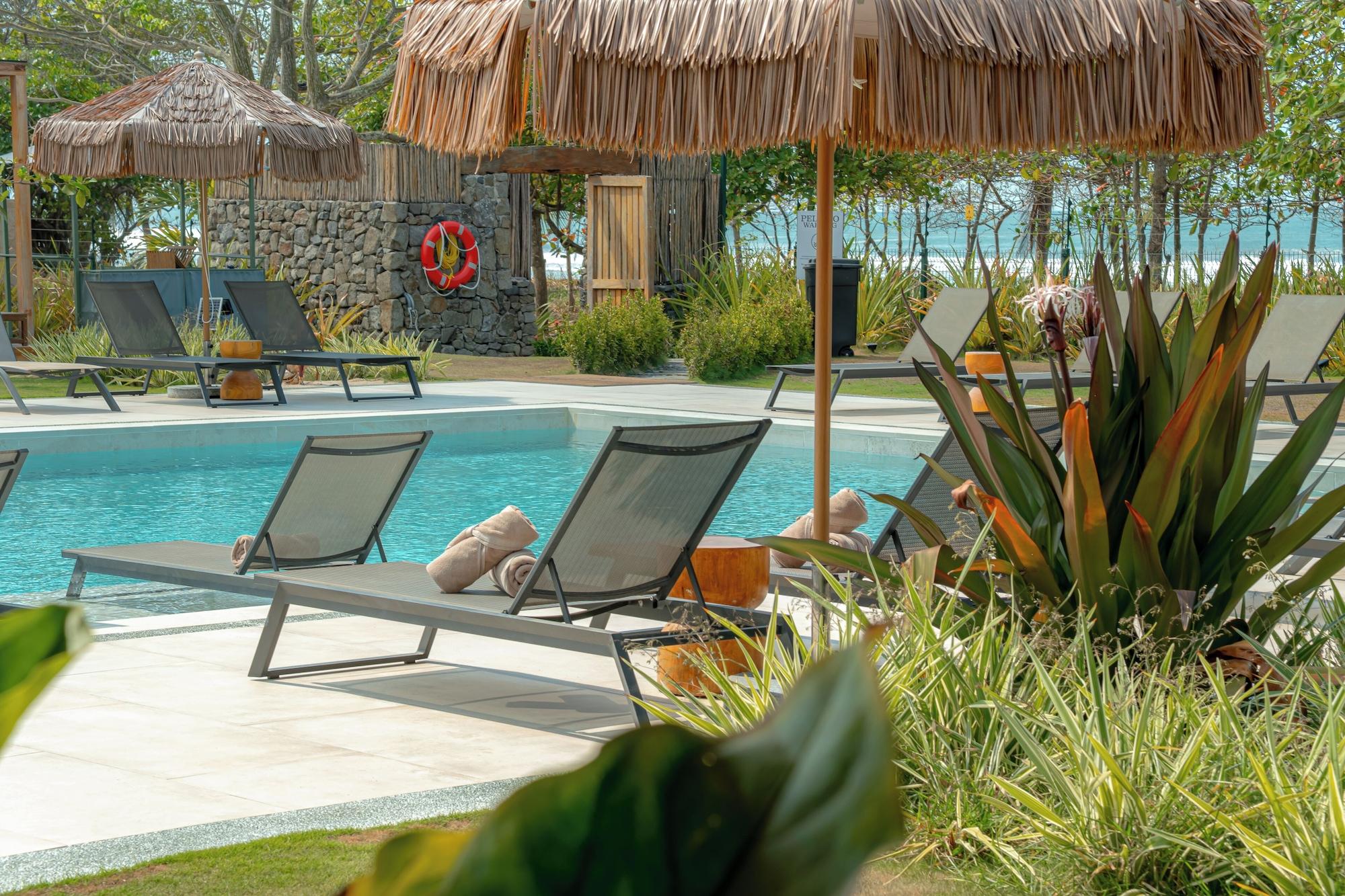 Vista Piscina Amarena Luxury Tent Village