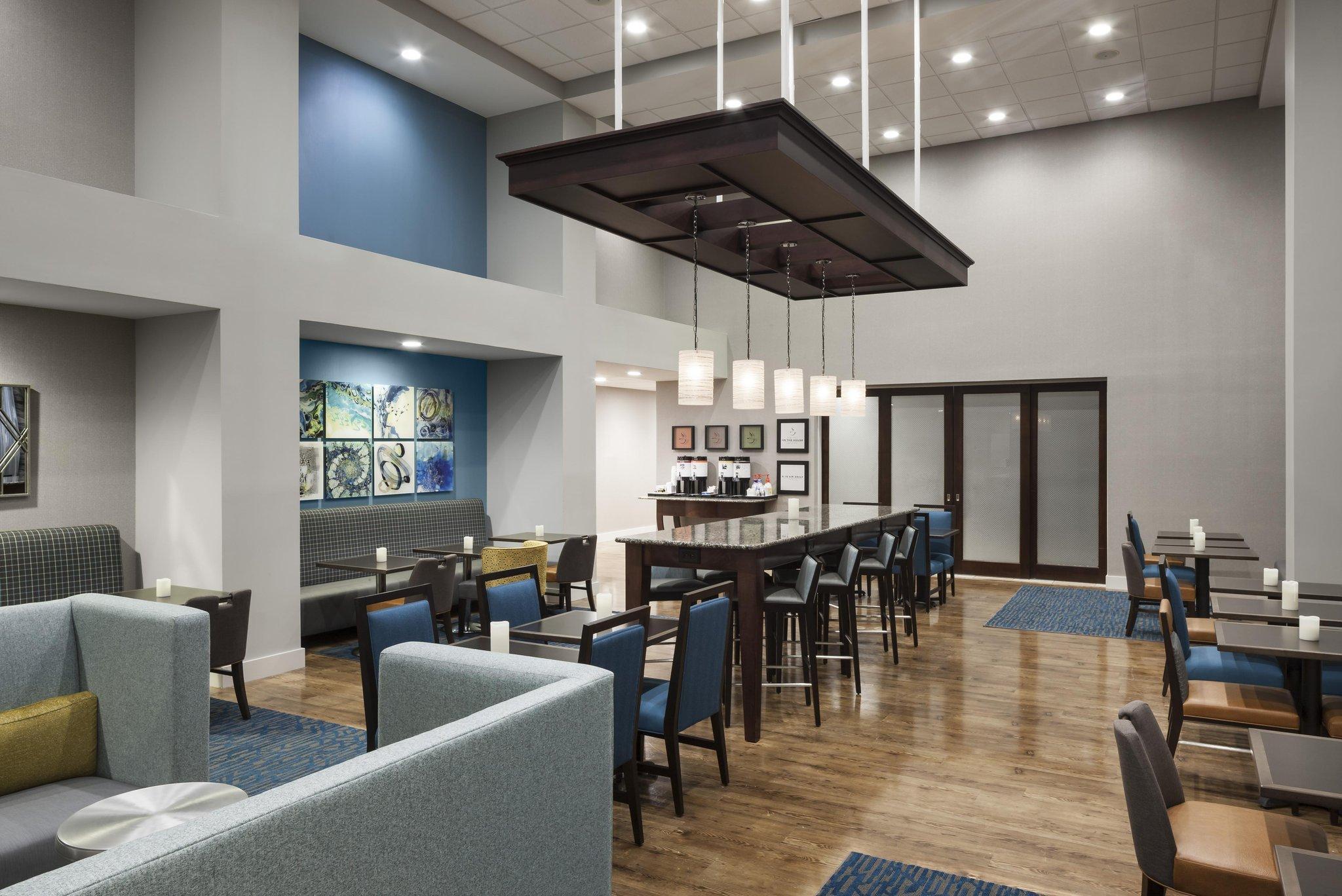 Vista Lobby Hampton Inn & Suites Panama City Beach-Pier Park Area