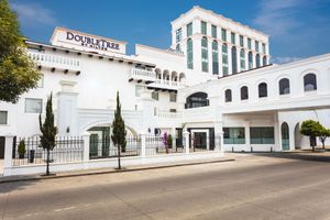 Alojamiento - DoubleTree by Hilton Toluca
