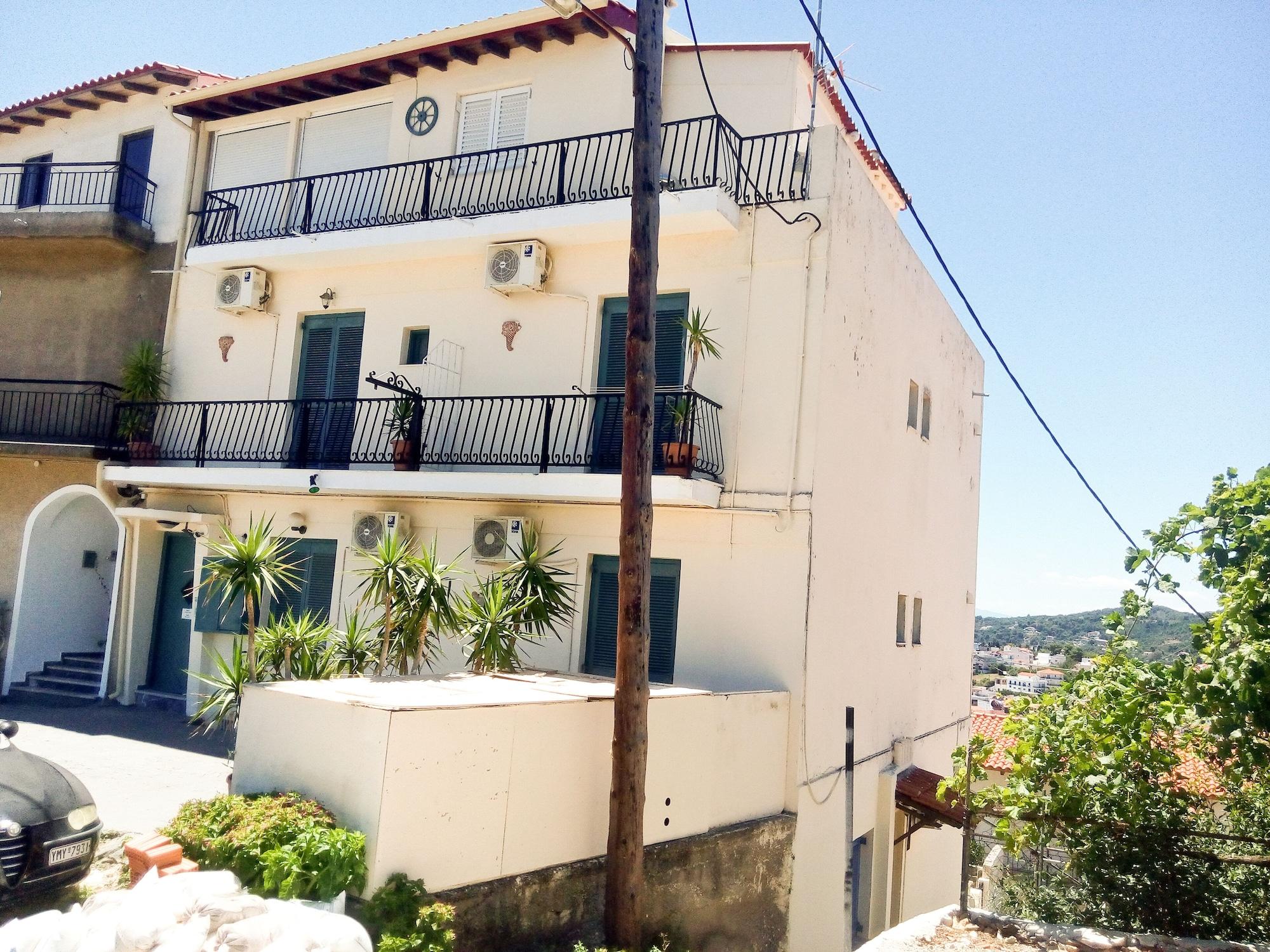 Varios Pansion Konstantinos