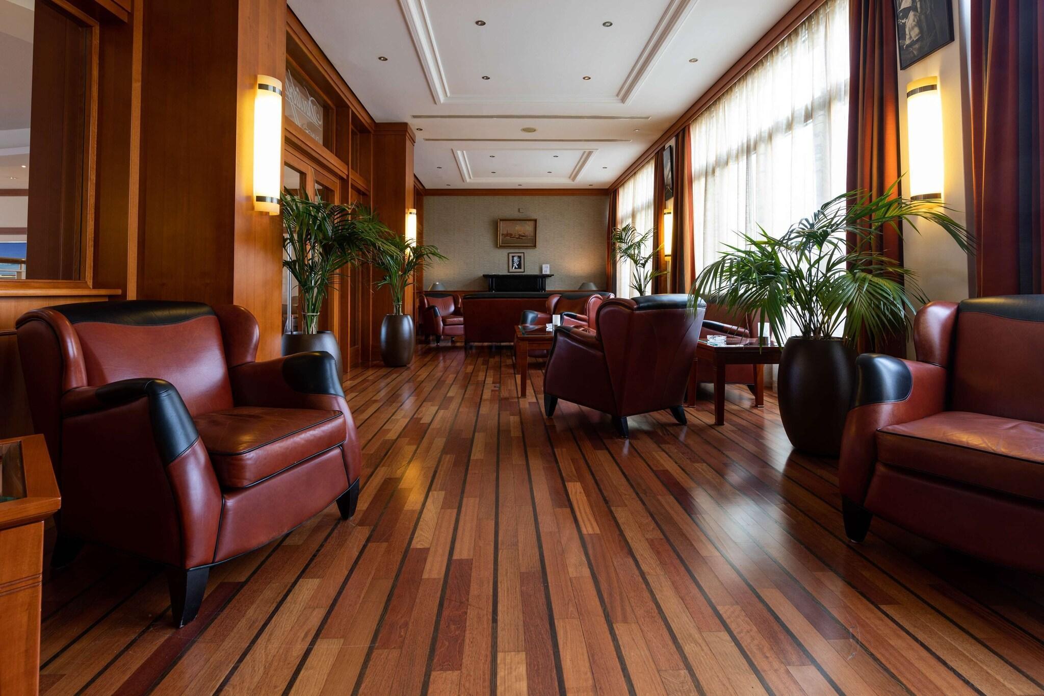 Vista Lobby ATLANTIC Hotel Wilhelmshaven
