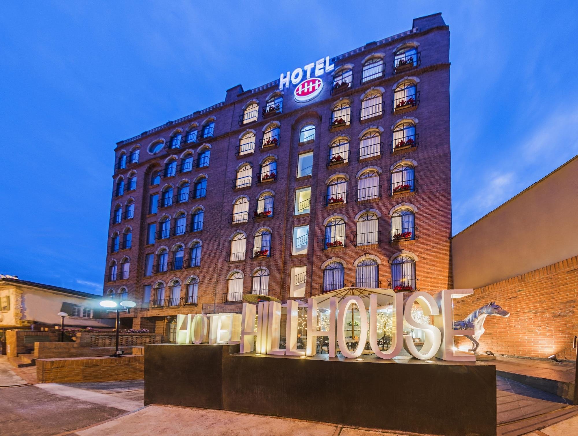 Varios Hotel Hill House