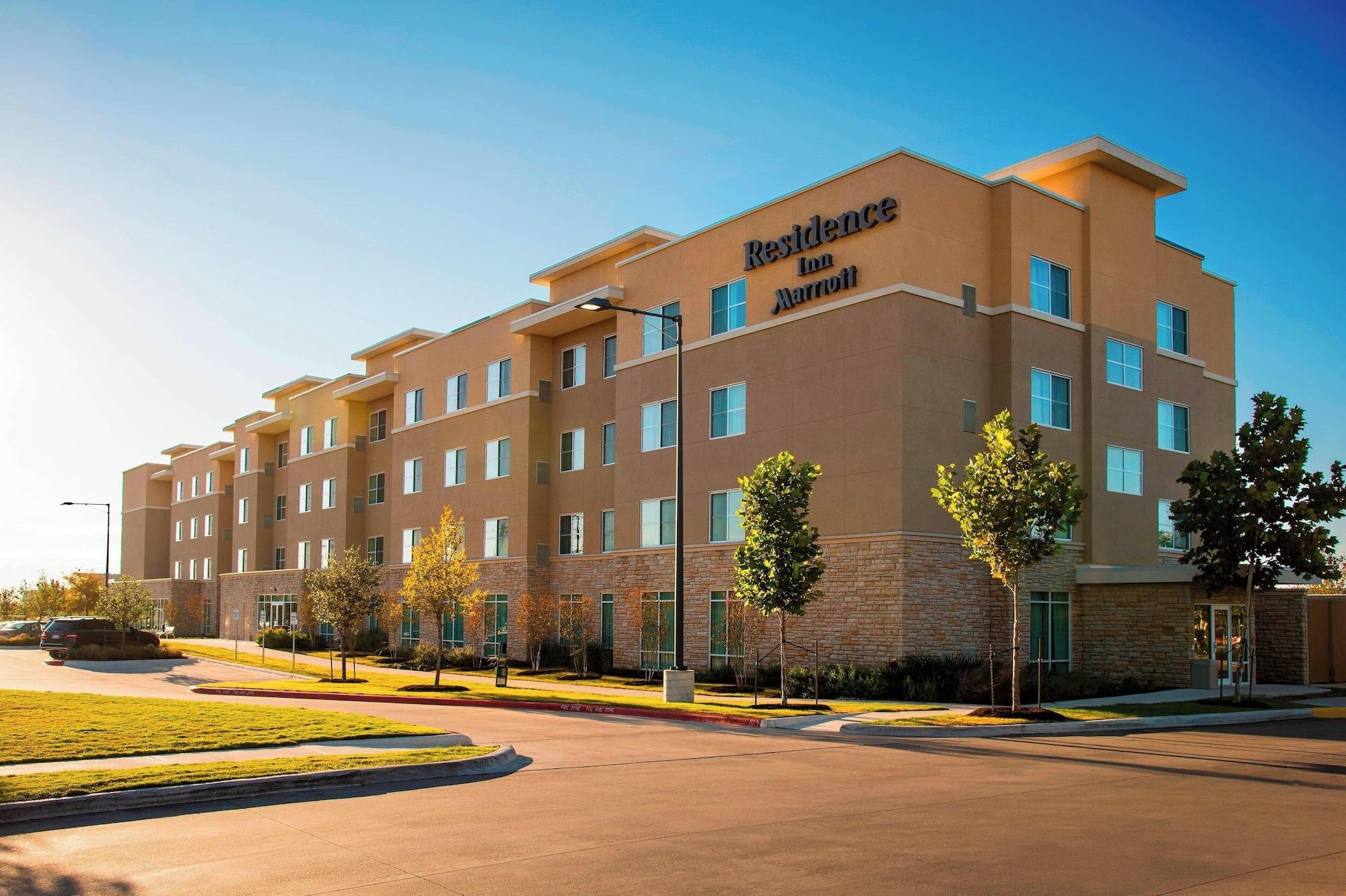 Vista Exterior Residence Inn Austin-University Area