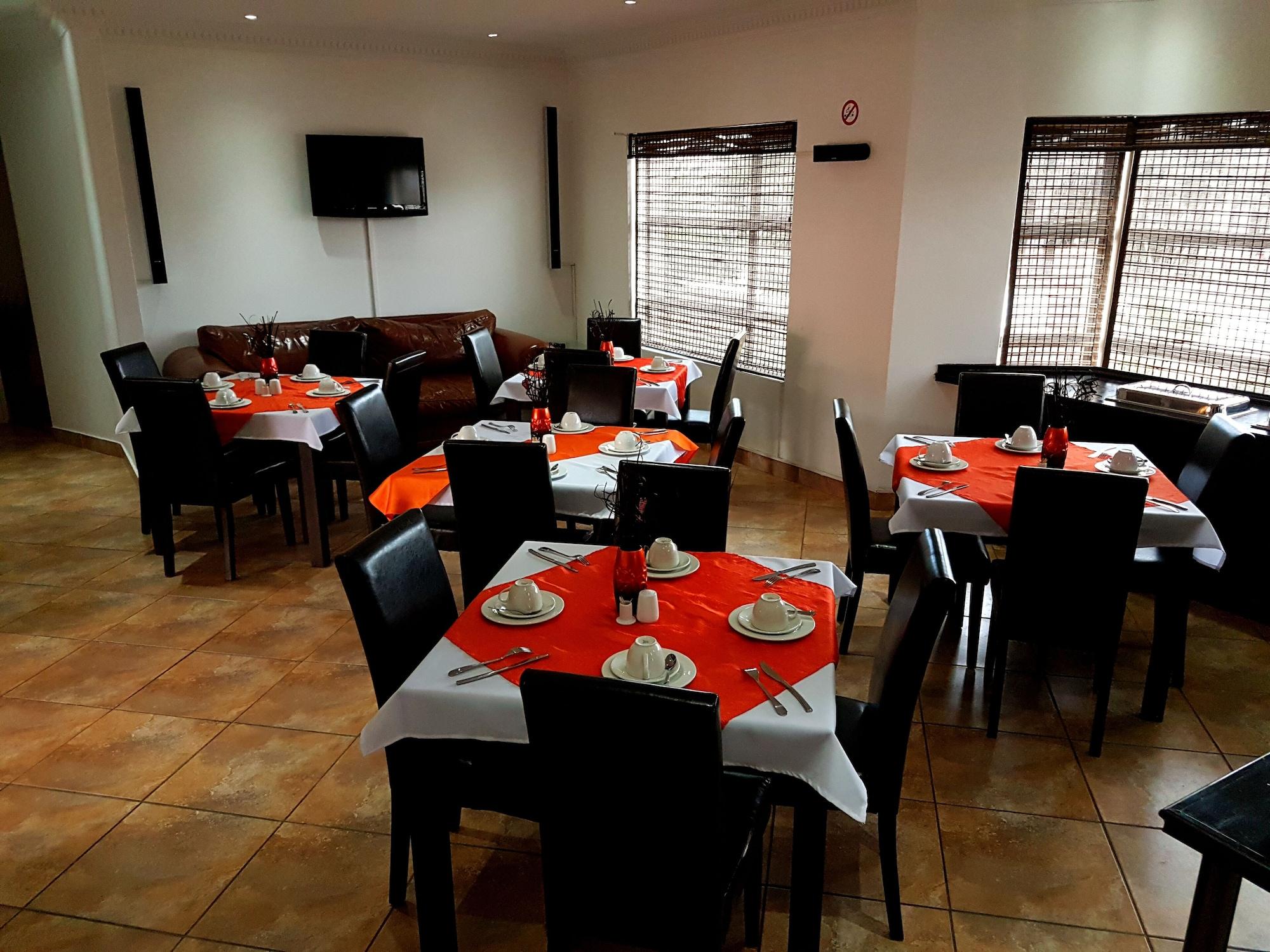 Restaurant Me Casa Guest House