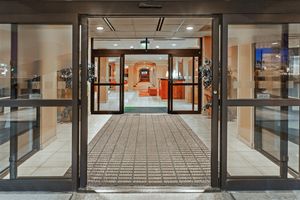 Alojamiento - Holiday Inn Hotel & Suites Springfield - I-44 by IHG