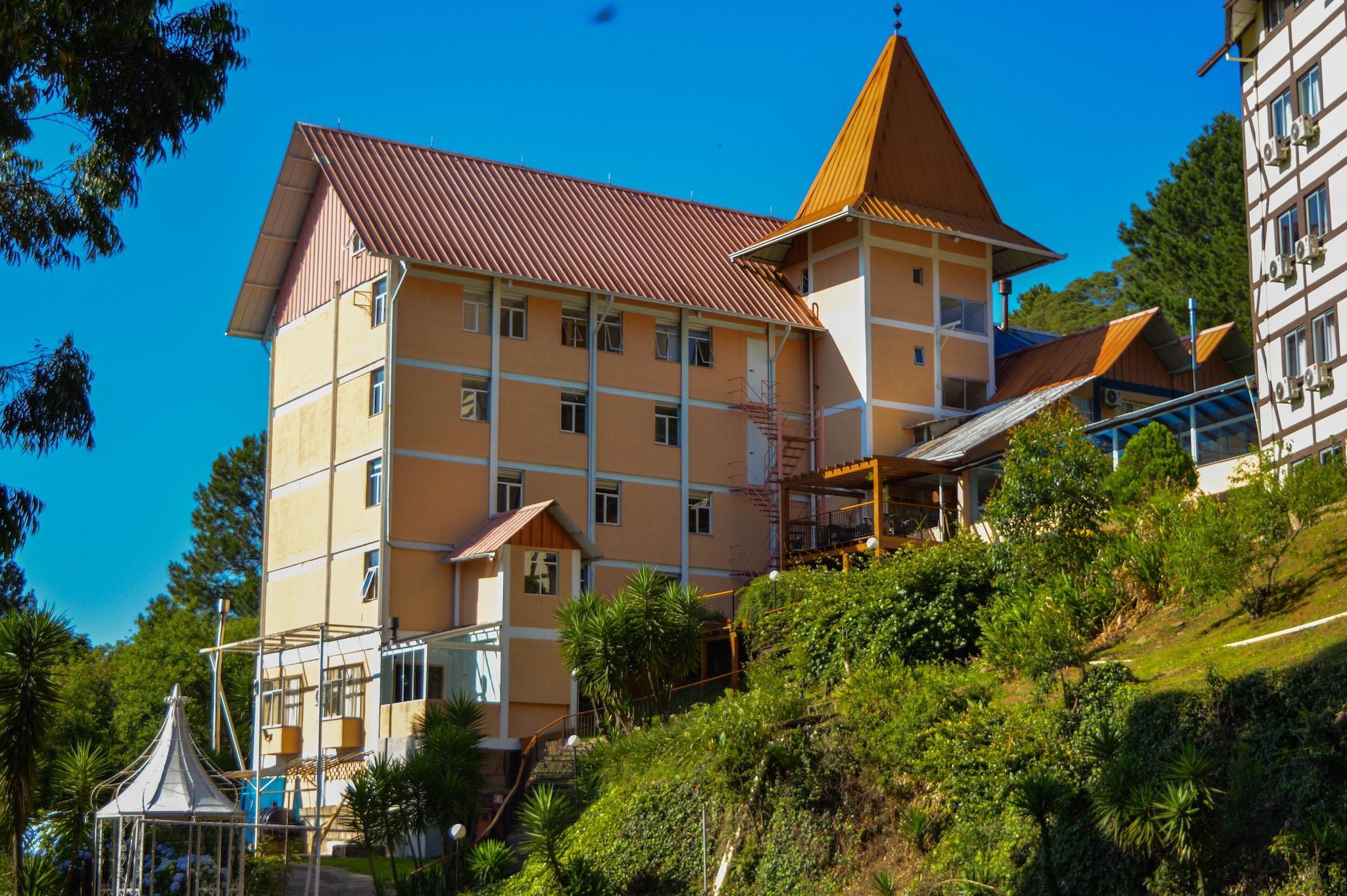 Vista da fachada Sky Valle Hotel