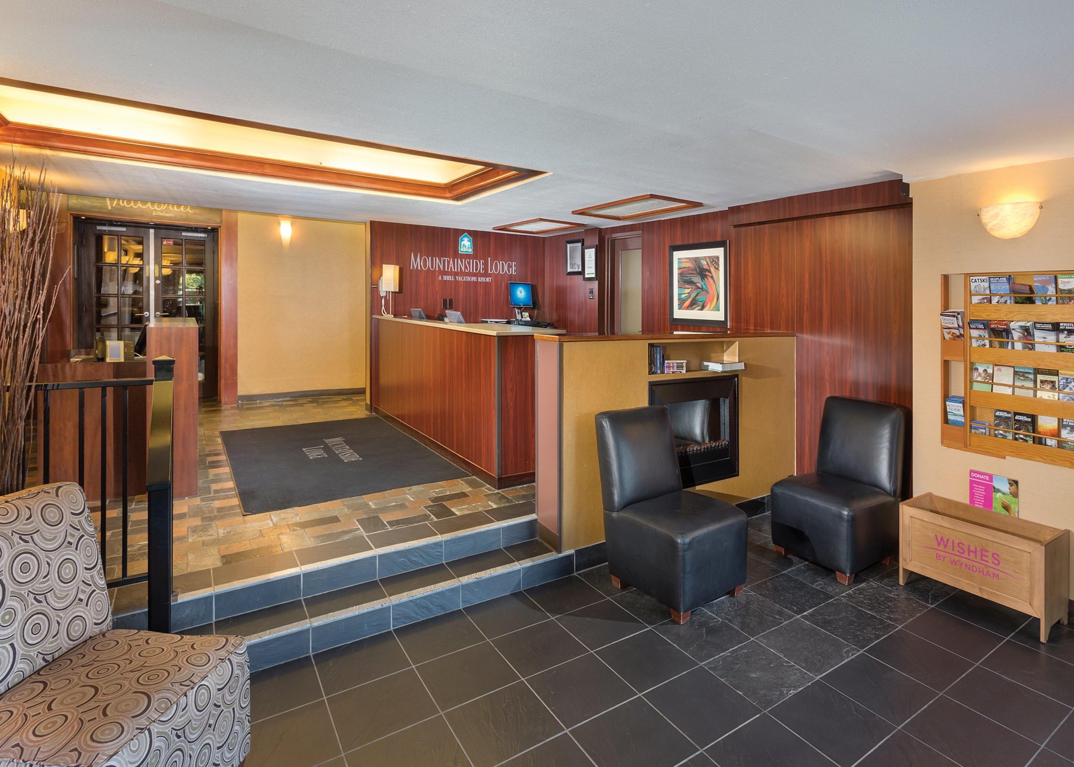 Vista Lobby Mountainside Lodge