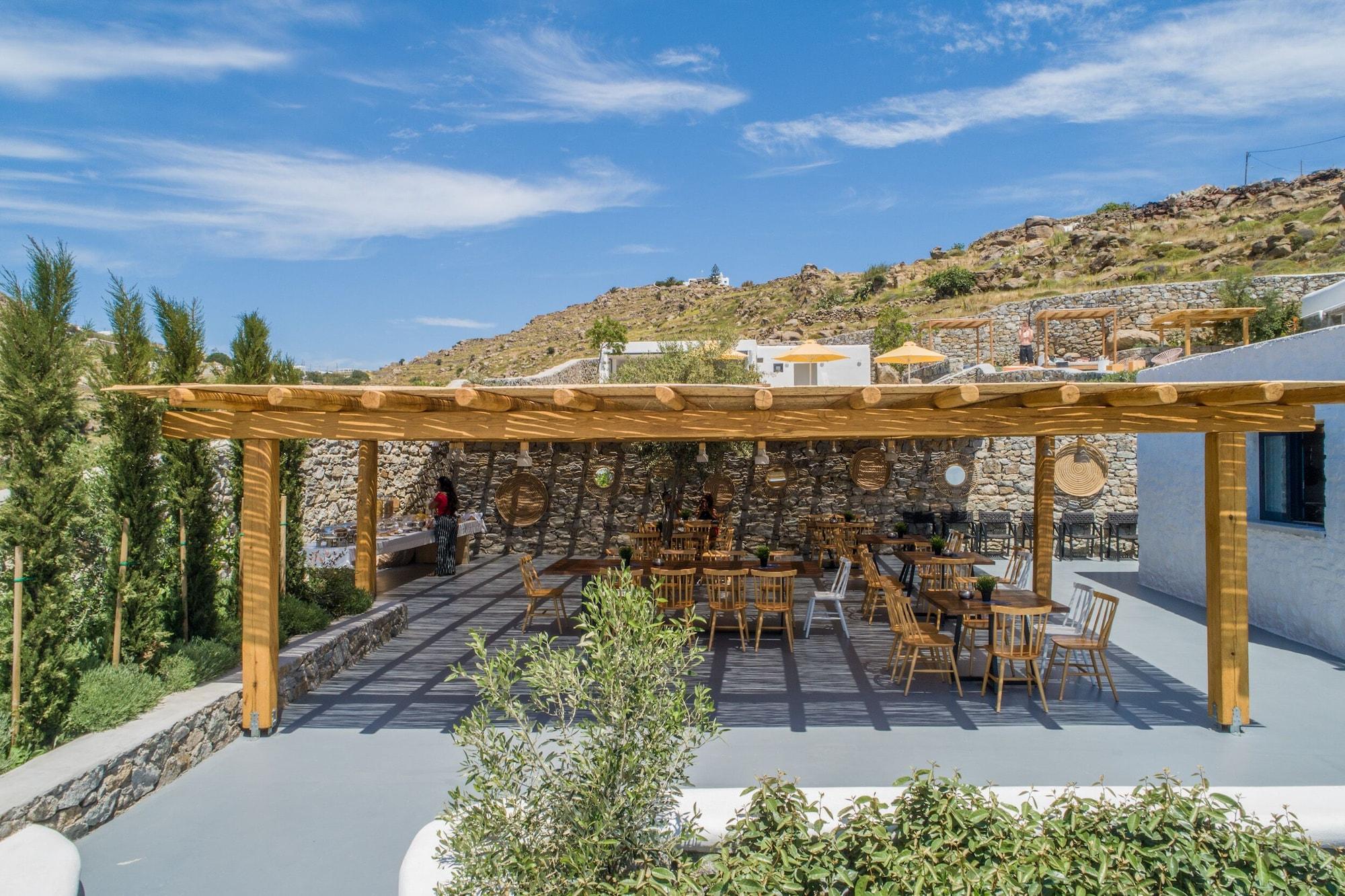 Restaurant Artemoula's Studios