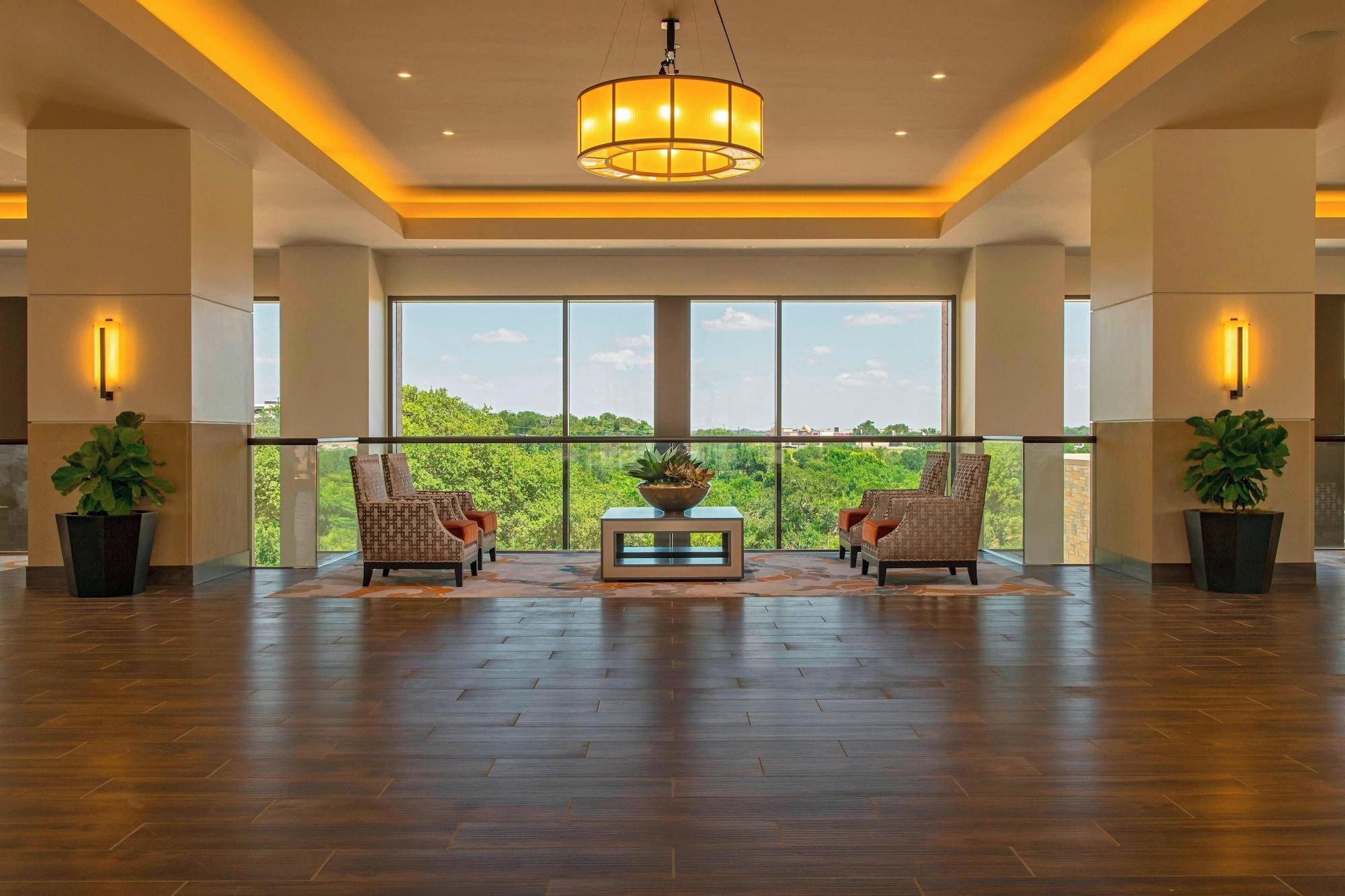 Vista Lobby Sheraton Austin Georgetown Hotel & Conference Center
