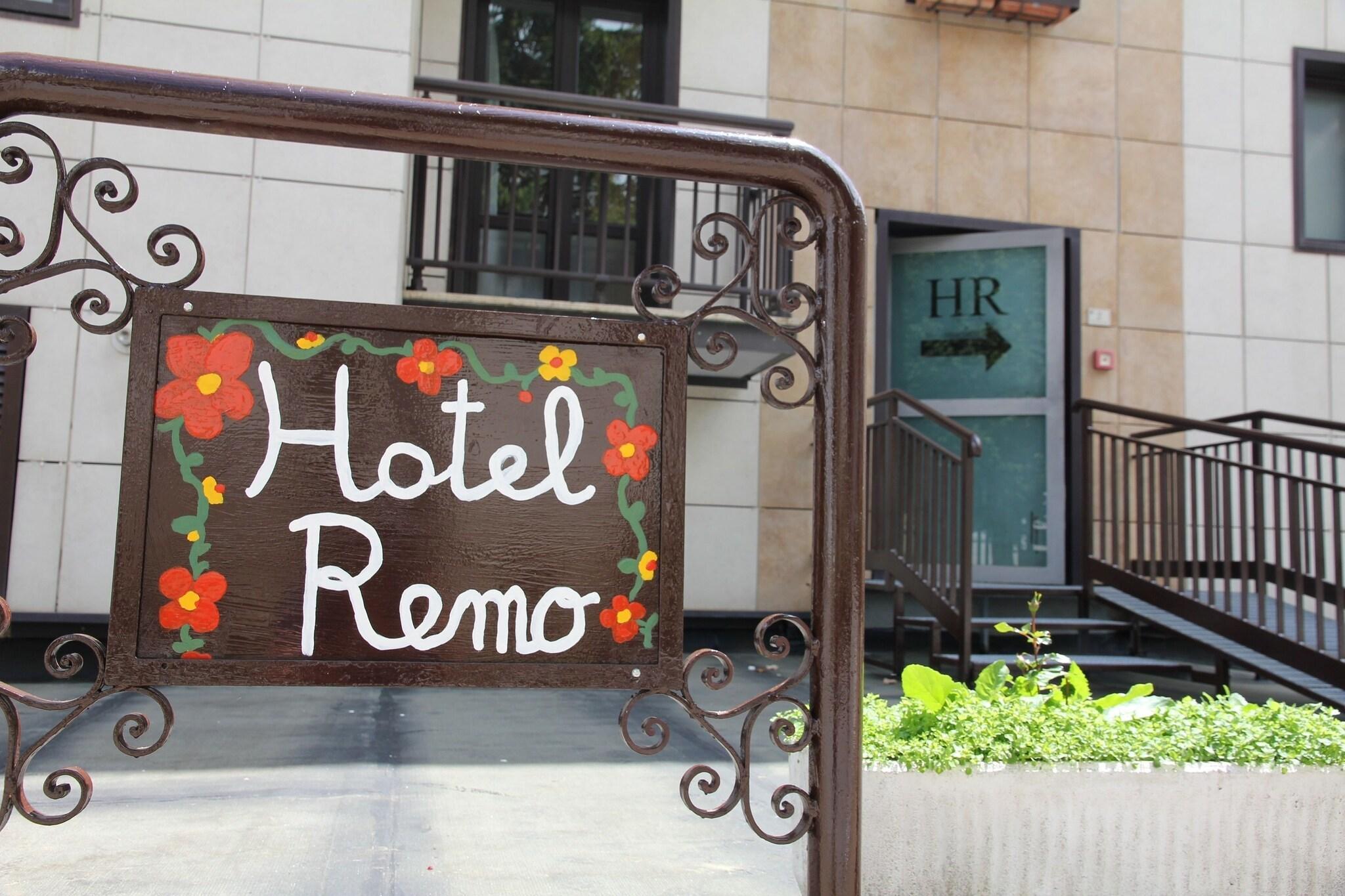 Vista Exterior Hotel Da Remo