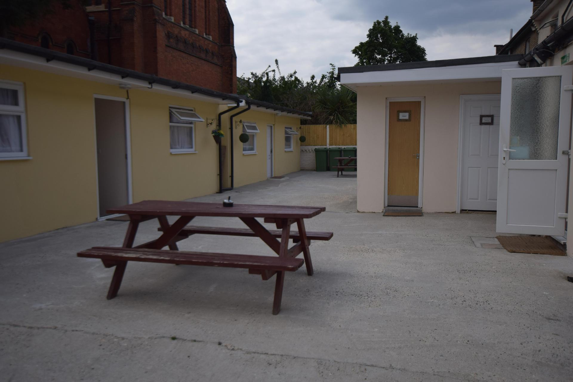 Vista do lobby Woodlands Lodge Ilford