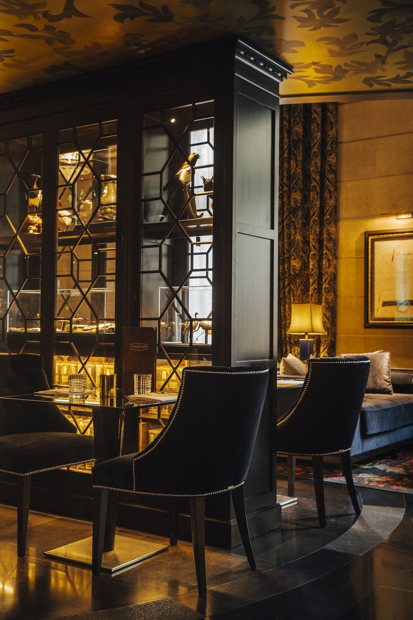 Restaurant Hotel Bagues, a Small Luxury Hotels of the World