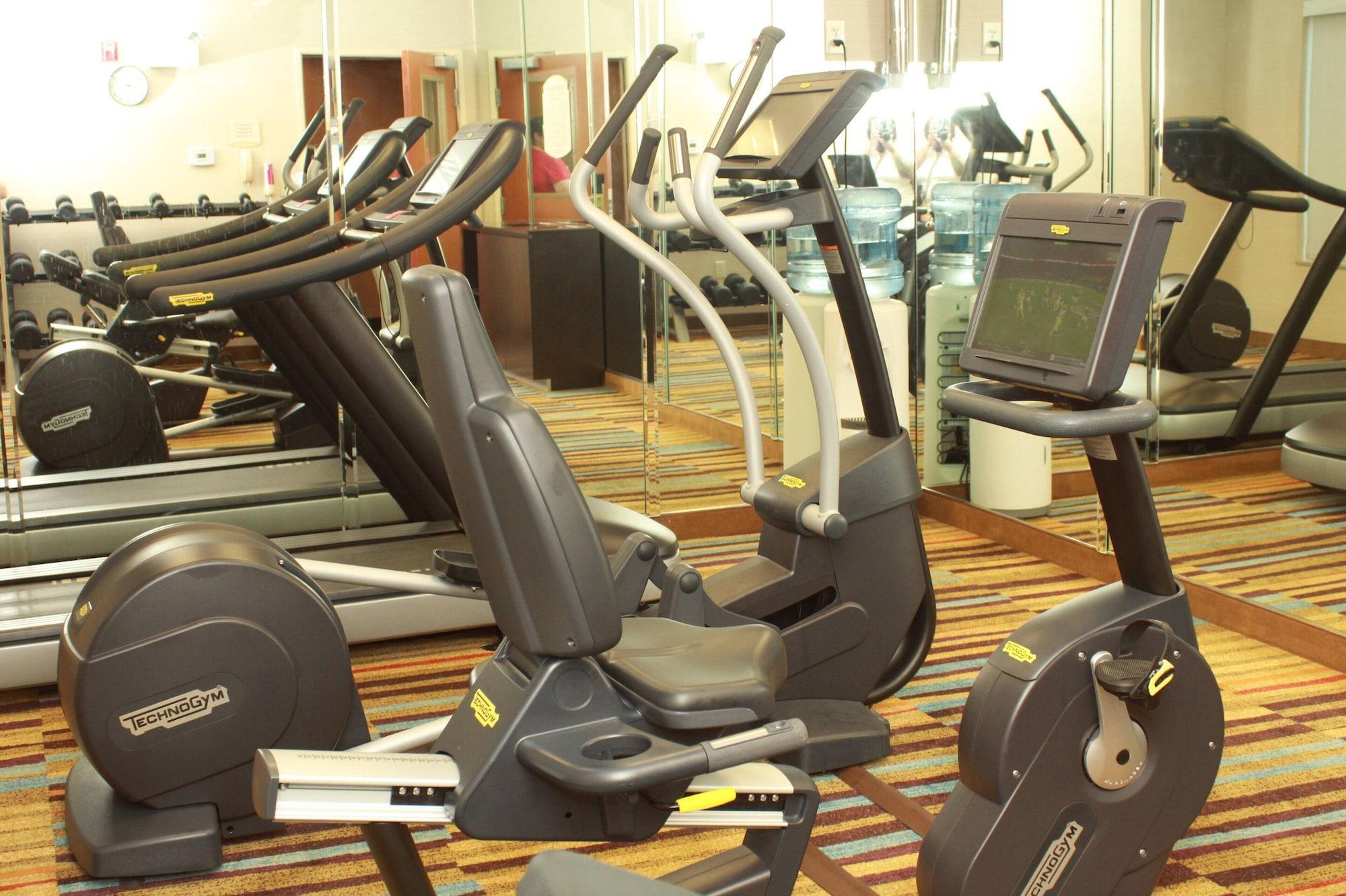 Gimnasio Fairfield Inn & Suites by Marriott Fairmont