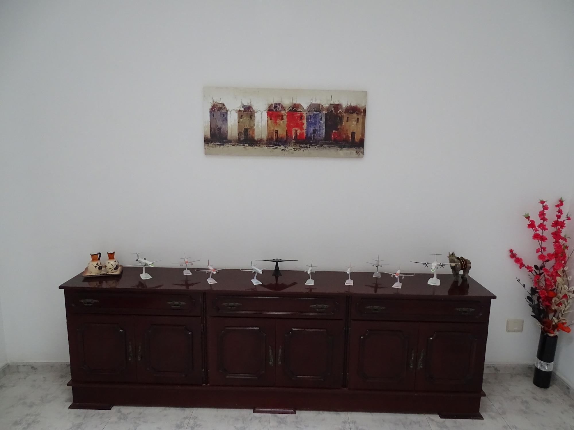 Vista Lobby Rickaty Lodge Bed & Breakfast