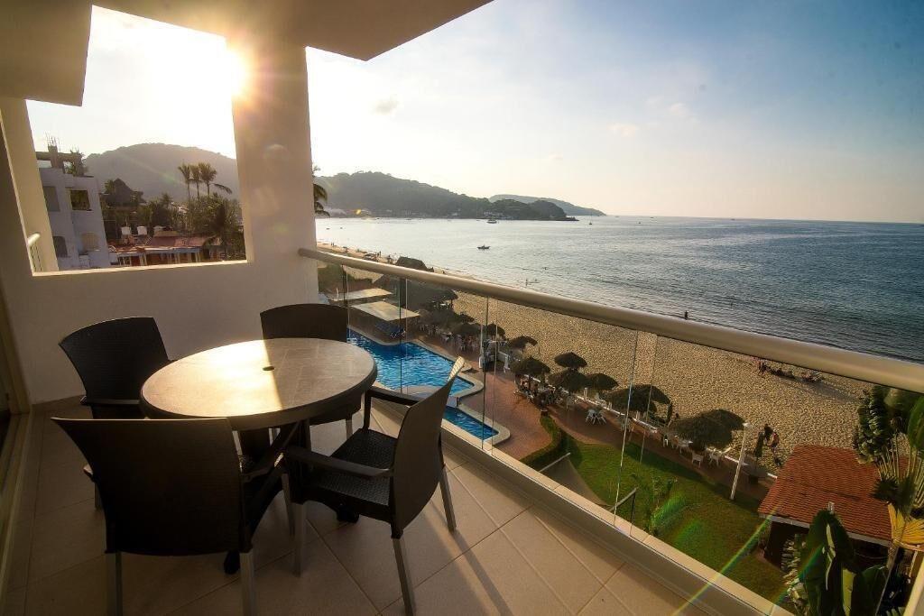 Playa Casablanca Resort