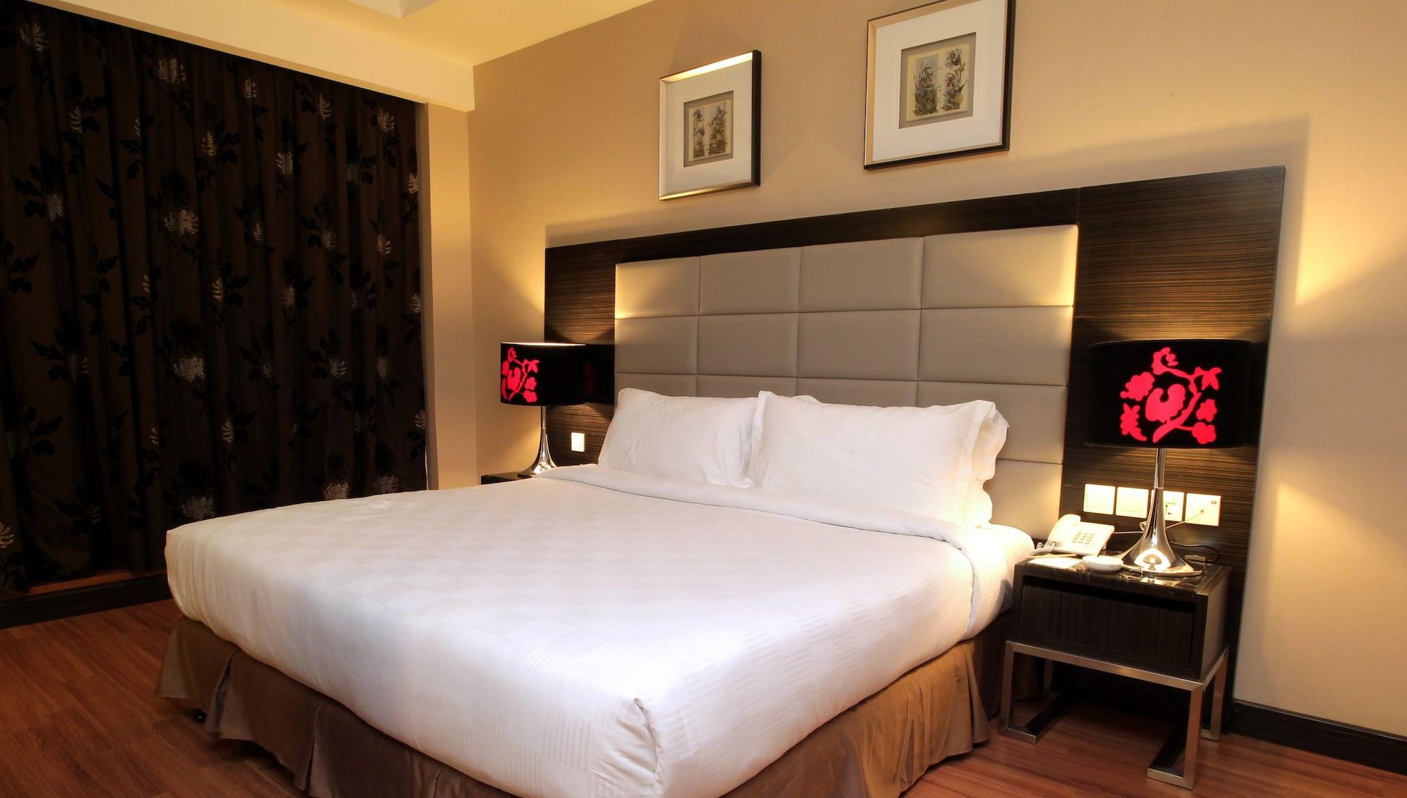 Habitación Crown Garden Hotel