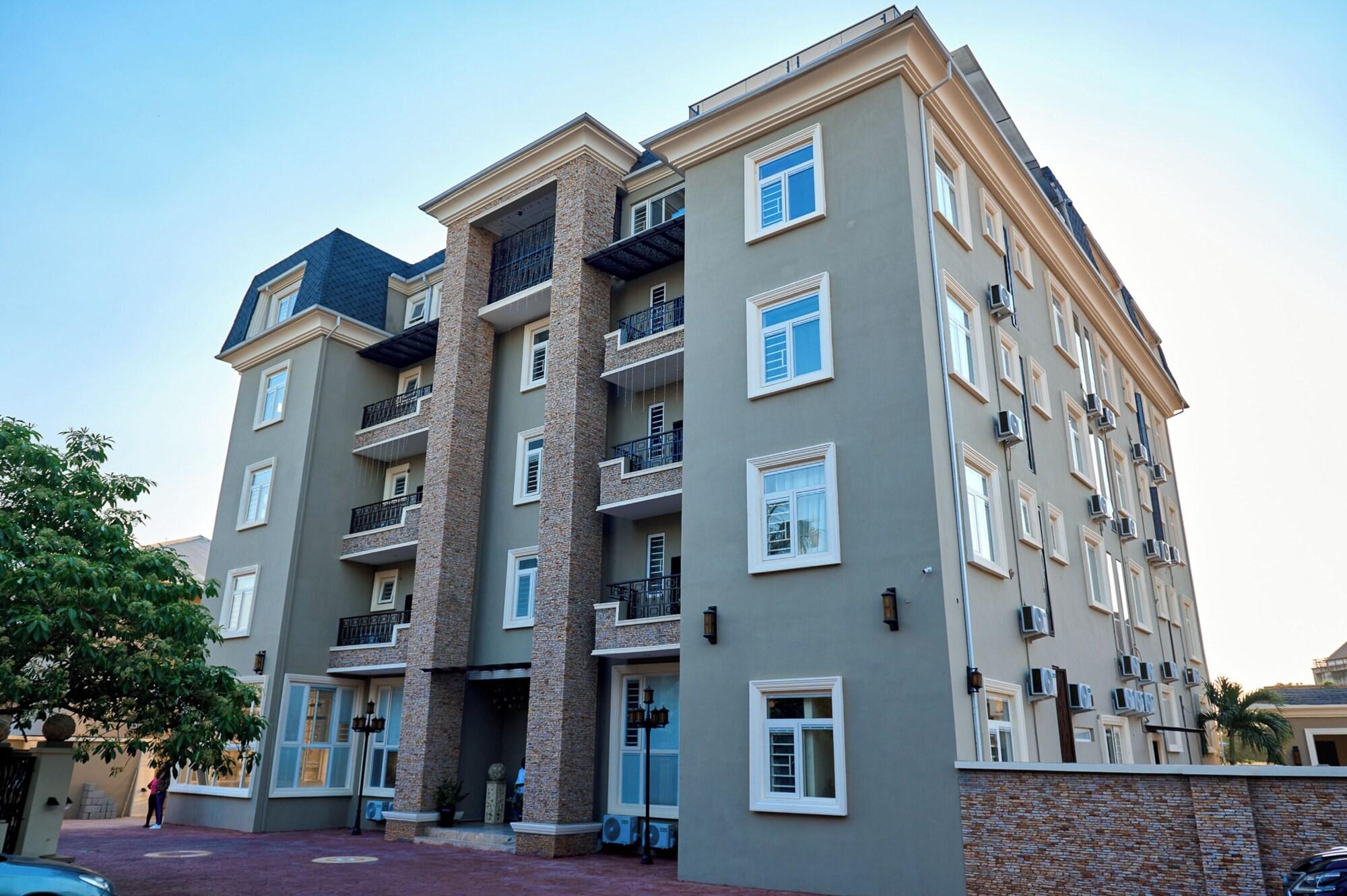 Varios Double D Luxury Apartments