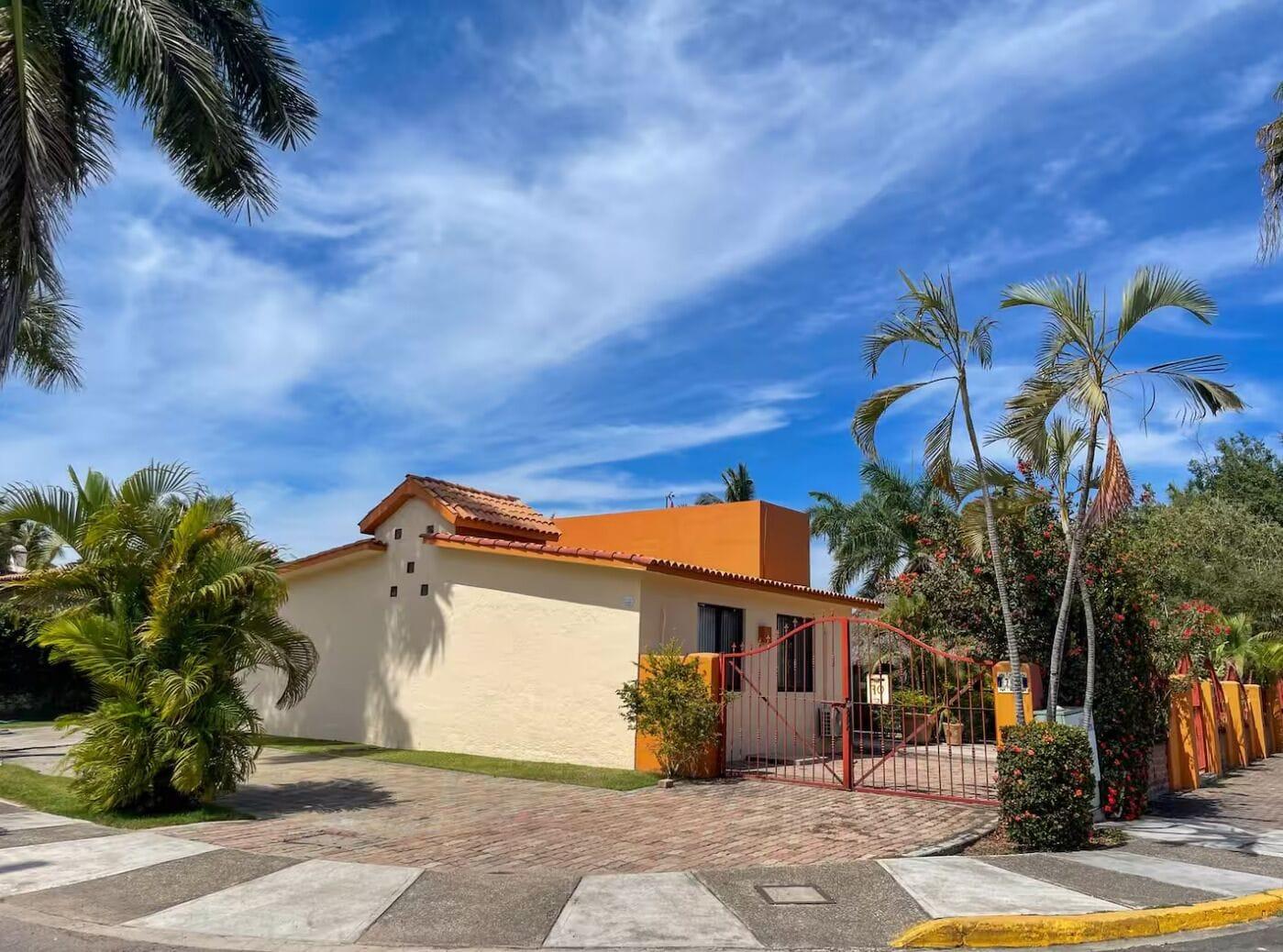 Vista Exterior Casa Primavera in Nuevo Vallarta