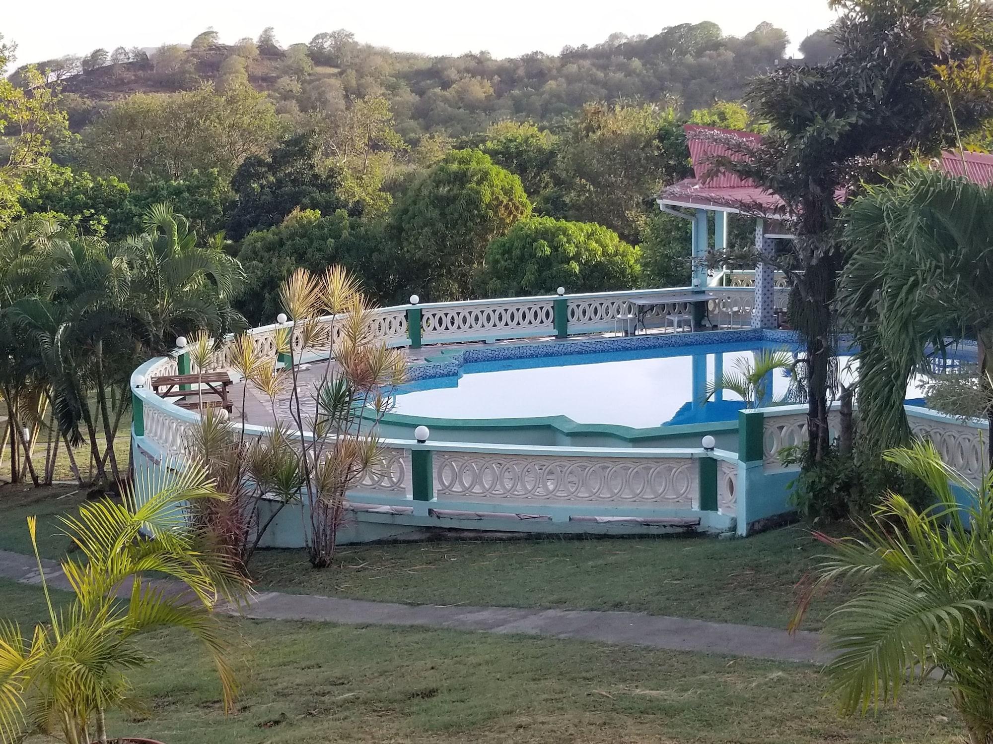 Vista Piscina Savannes Bay Garden Inn