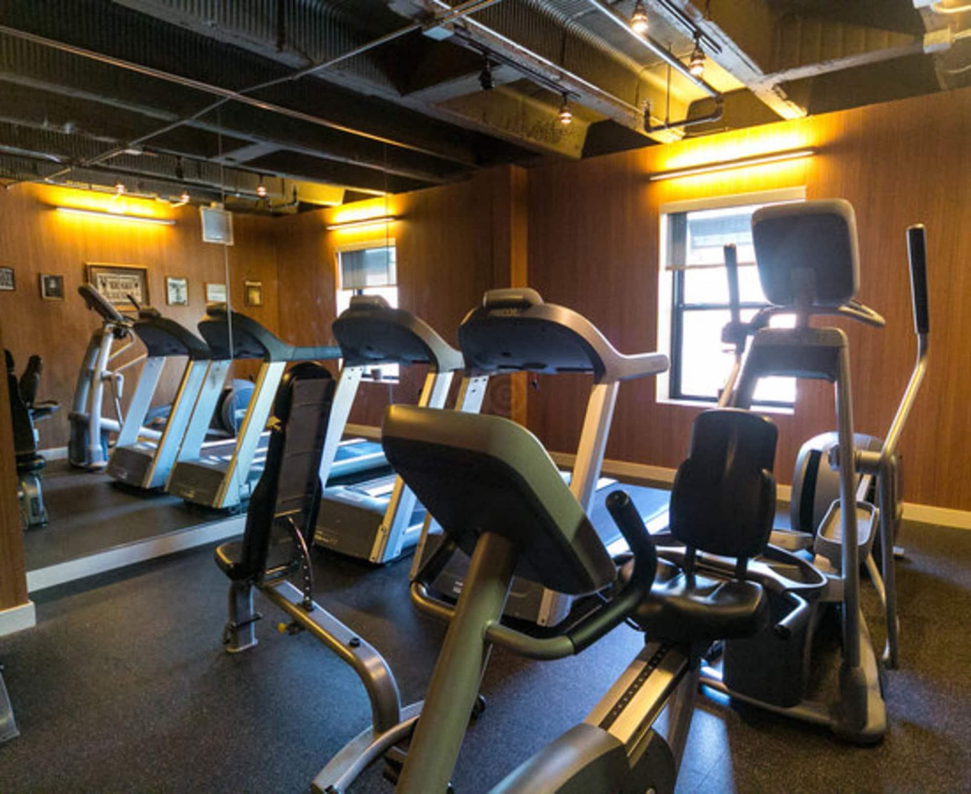 Gimnasio Hotel Lincoln
