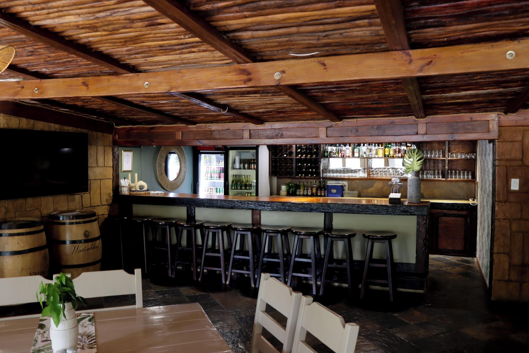 Bar/Salón Ezulwini Game Lodge