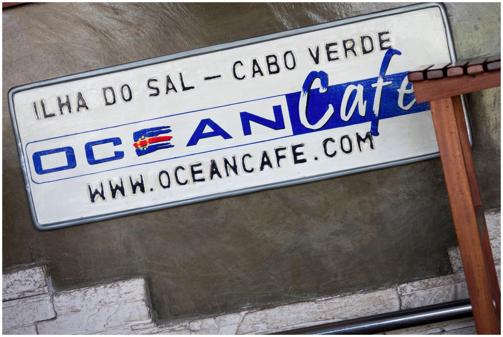 Bar/Salón Ocean Suites