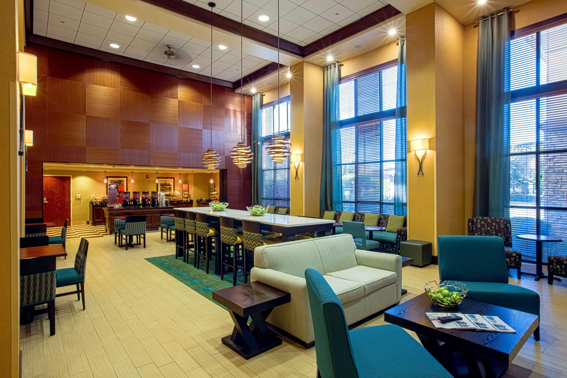 Restaurant Hampton Inn & Suites Sacramento-Elk Grove Laguna I-5