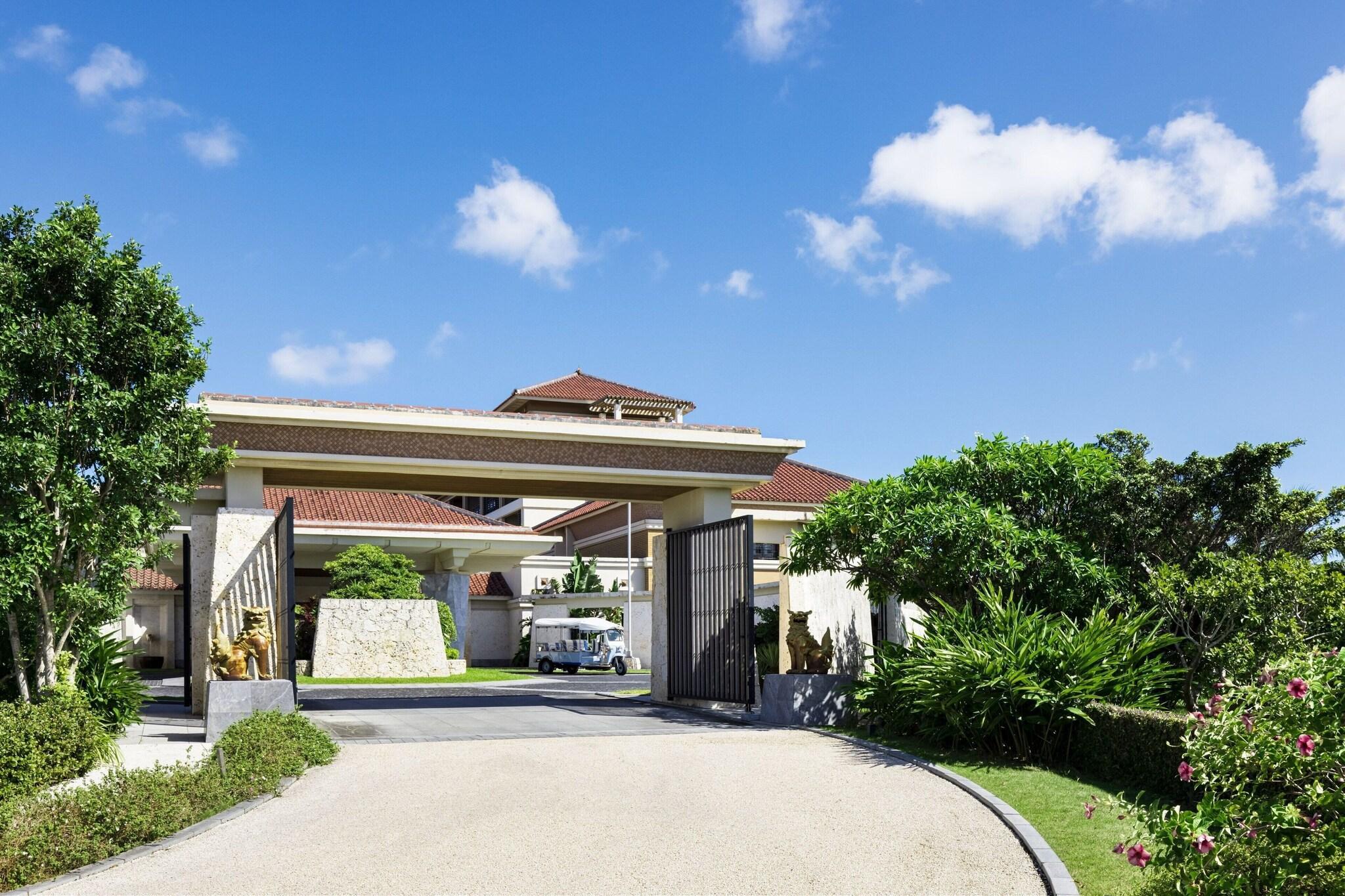 Vista Exterior The Ritz-Carlton, Okinawa