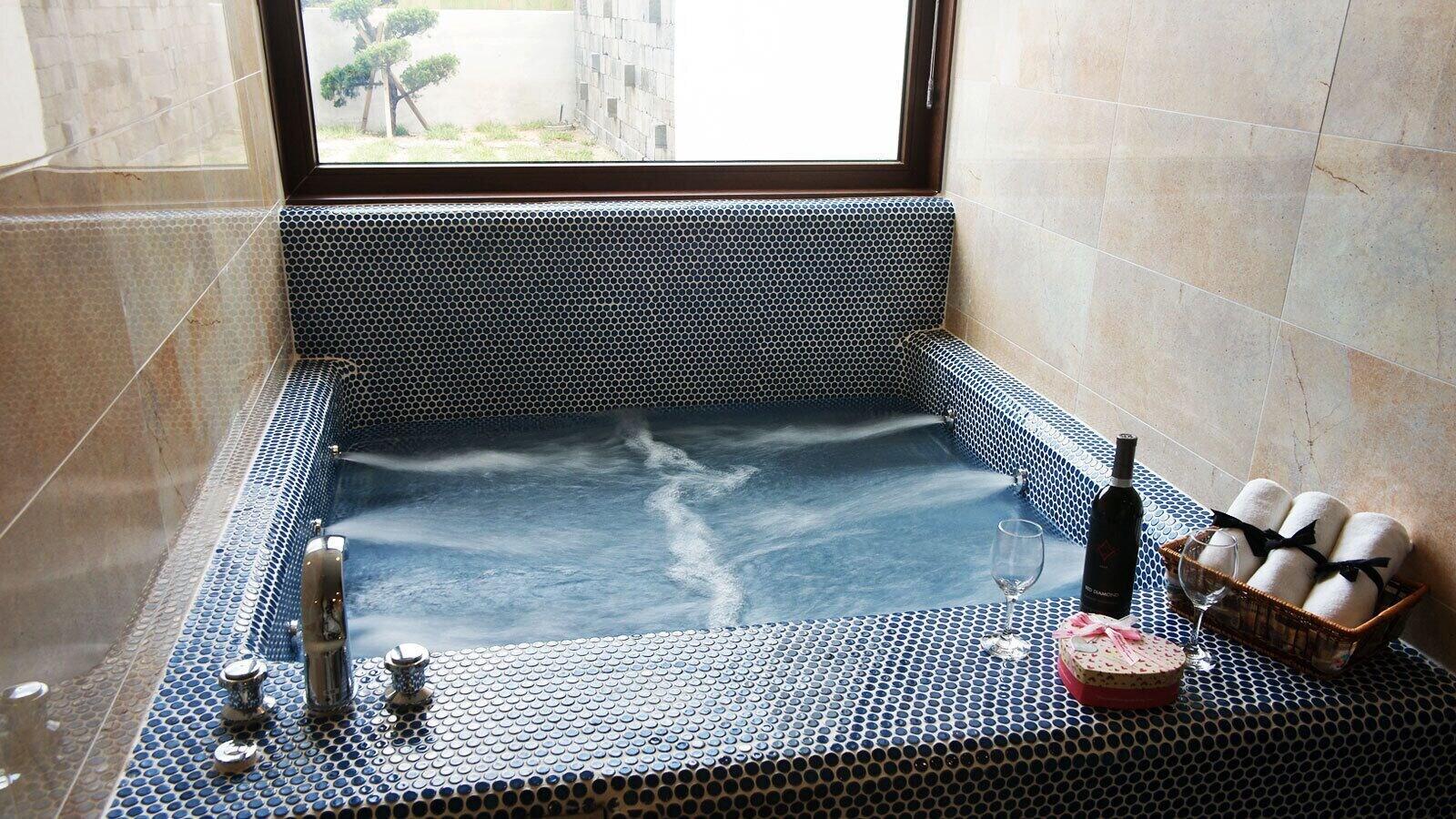 Instalaciones Recreativas Login Resort