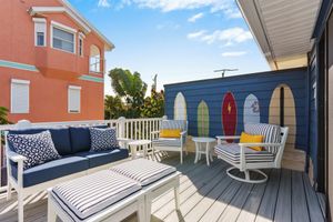 Alquiler Vacacional - 8156 Ridgewood Ave