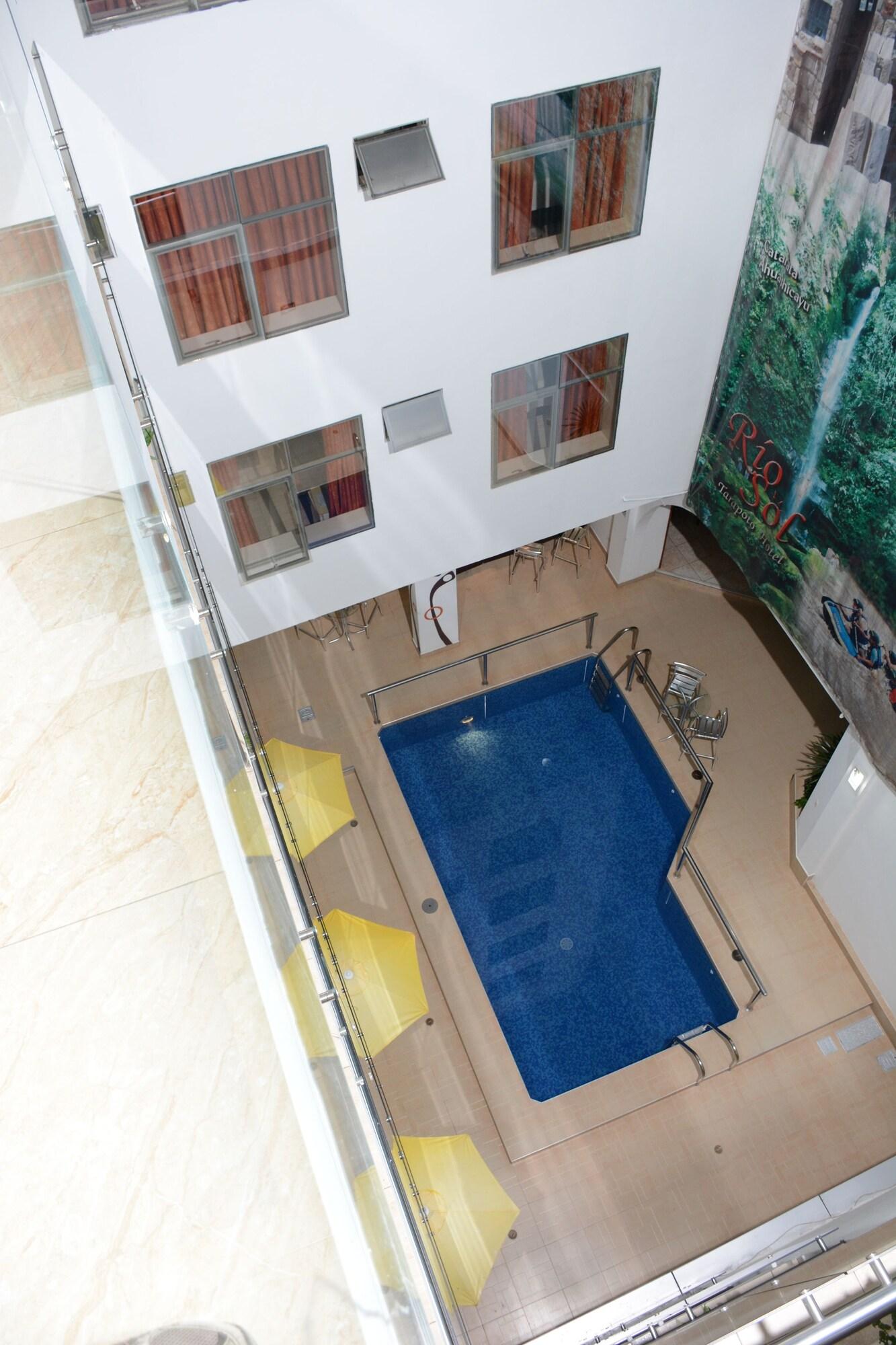 Vista Piscina Hotel RioSol