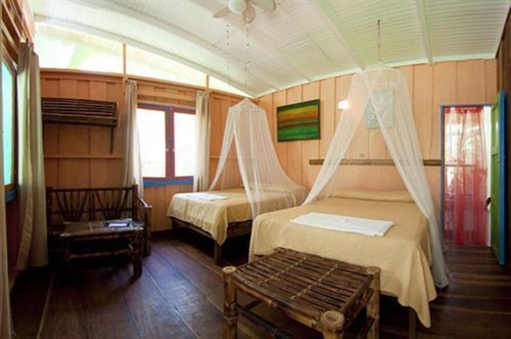 Habitación Playa Chiquita Lodge