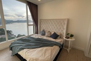 Alquiler Vacacional - High-Rise 1 Bedroom Bang Sare Beach Condo: Peaceful beach 30 Mins from Pattaya