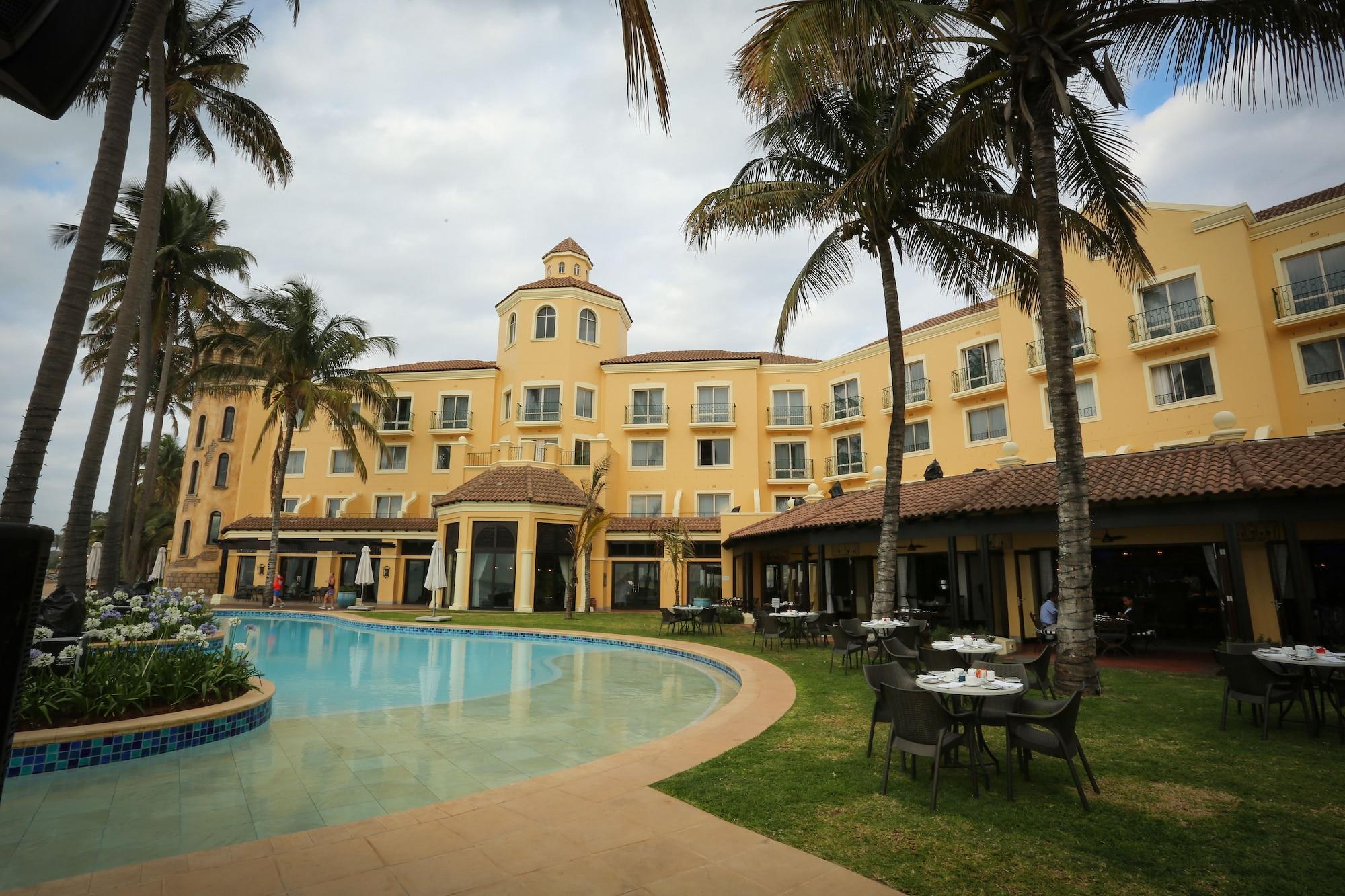 Vista Exterior Southern Sun Maputo