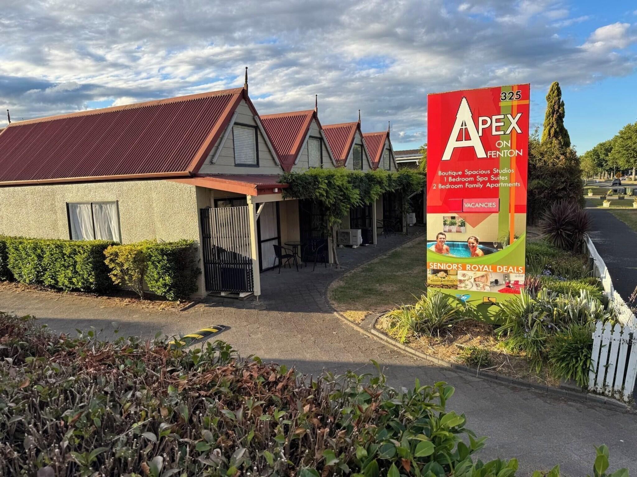 Varios Apex on Fenton