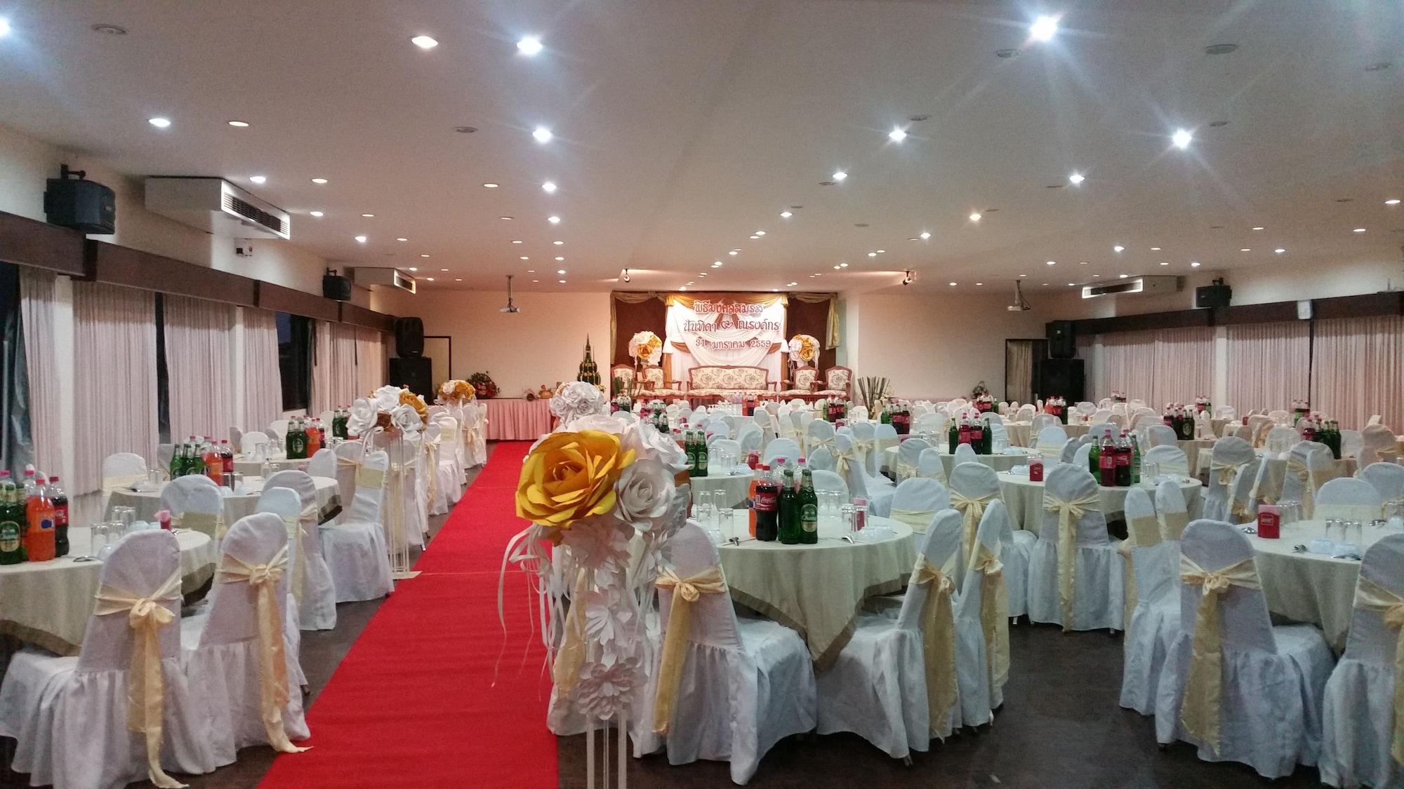 Sala de Reuniones Dusit Hotel at Sakon Nakhon