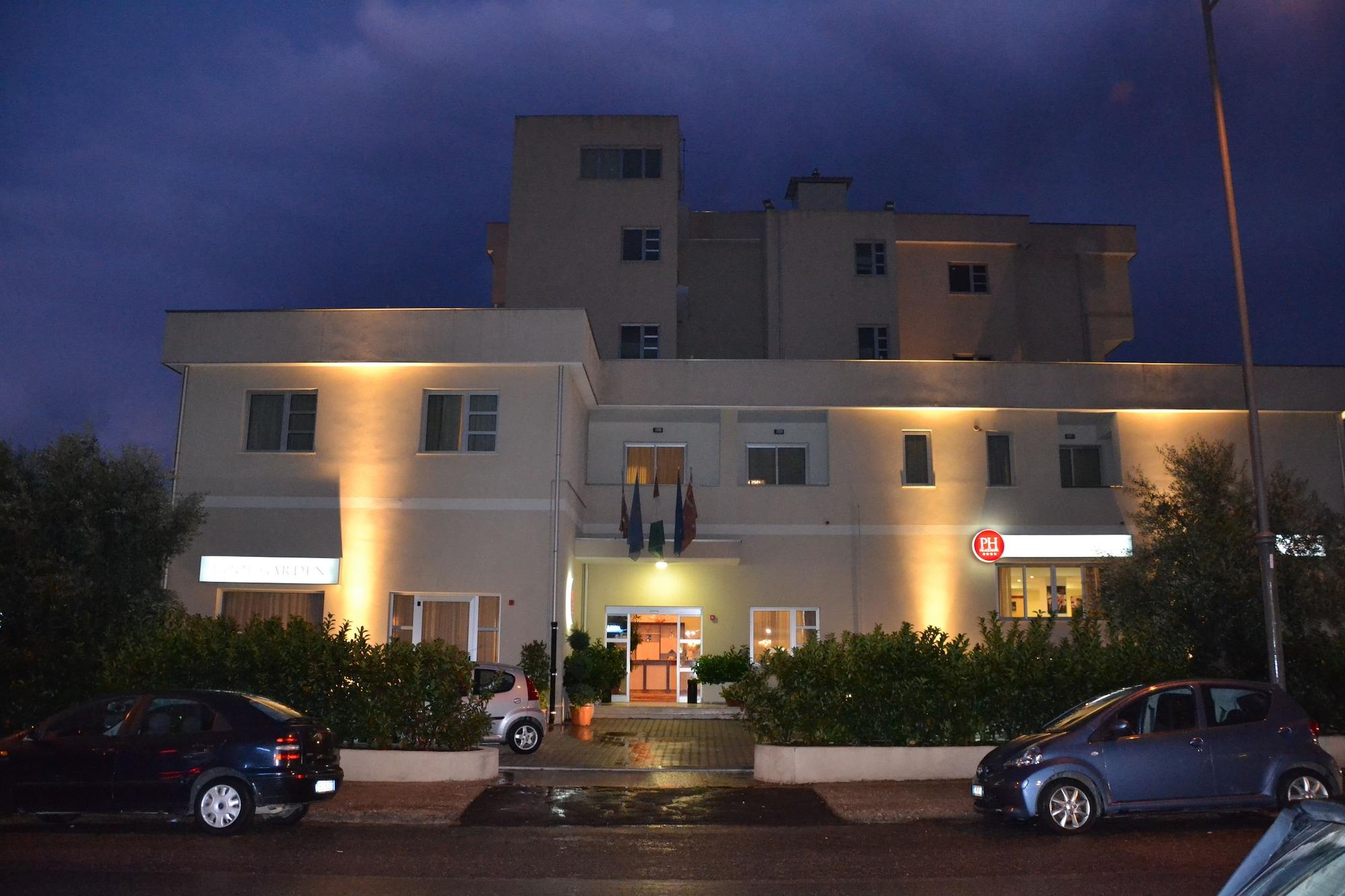 Vista Exterior Palace Hotel