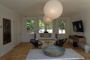 Arriendo temporal - The Cooper-Burke House