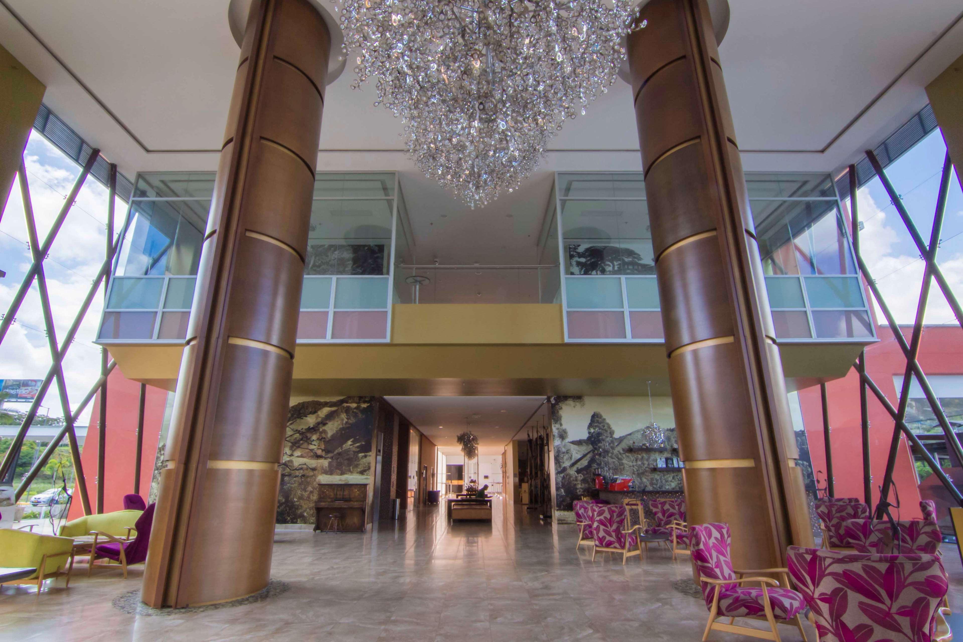 Vista Lobby Hotel Sonesta Pereira